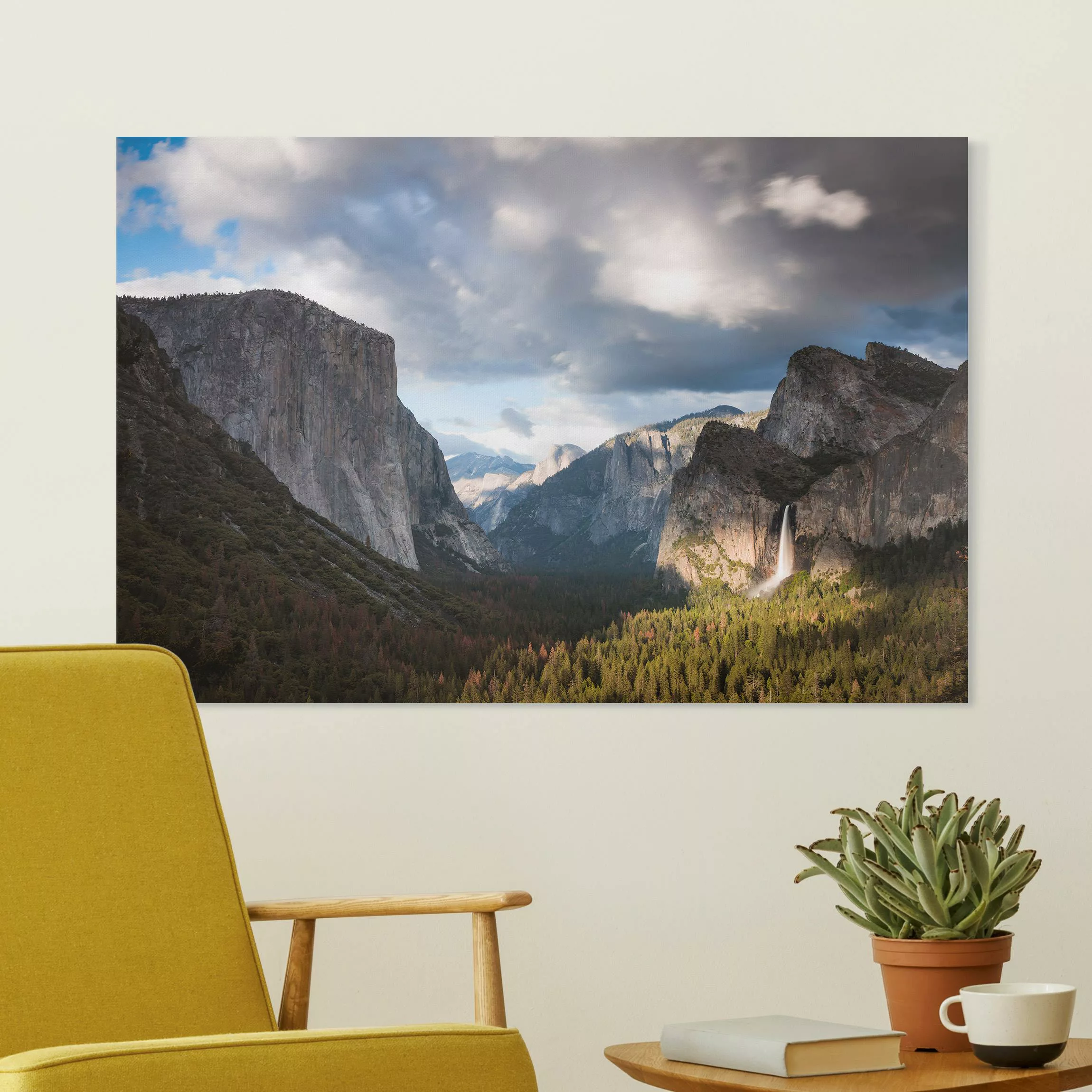 Leinwandbild Wolken über Berglandschaft günstig online kaufen