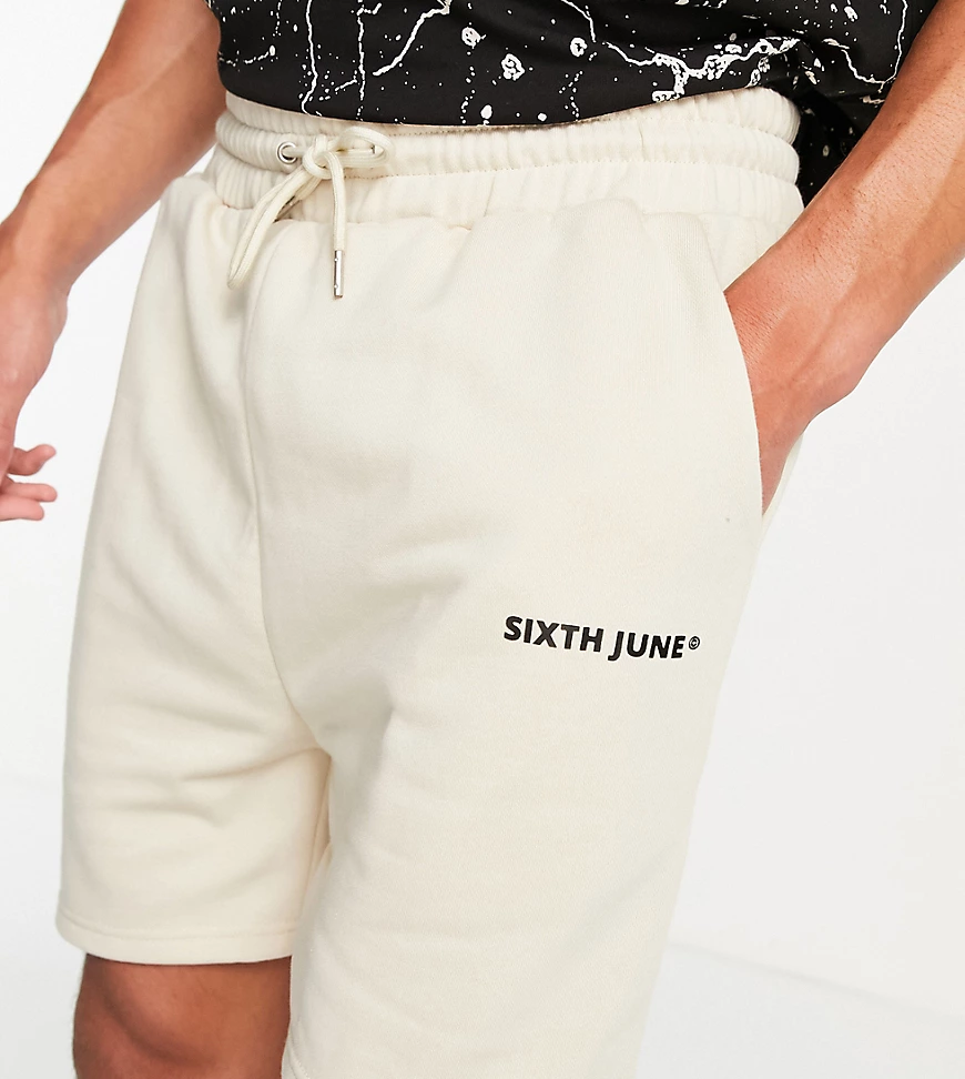 Sixth June – Essential – Shorts in Beige-Neutral günstig online kaufen