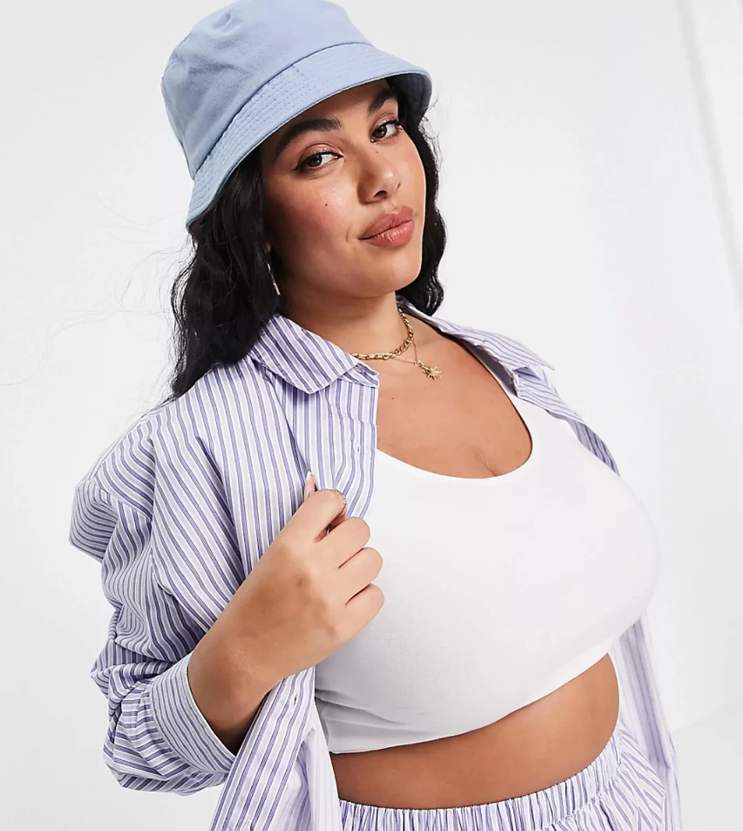 ASOS DESIGN Curve – Oversize-Hemd aus Baumwoll-Popeline in Blau gestreift, günstig online kaufen