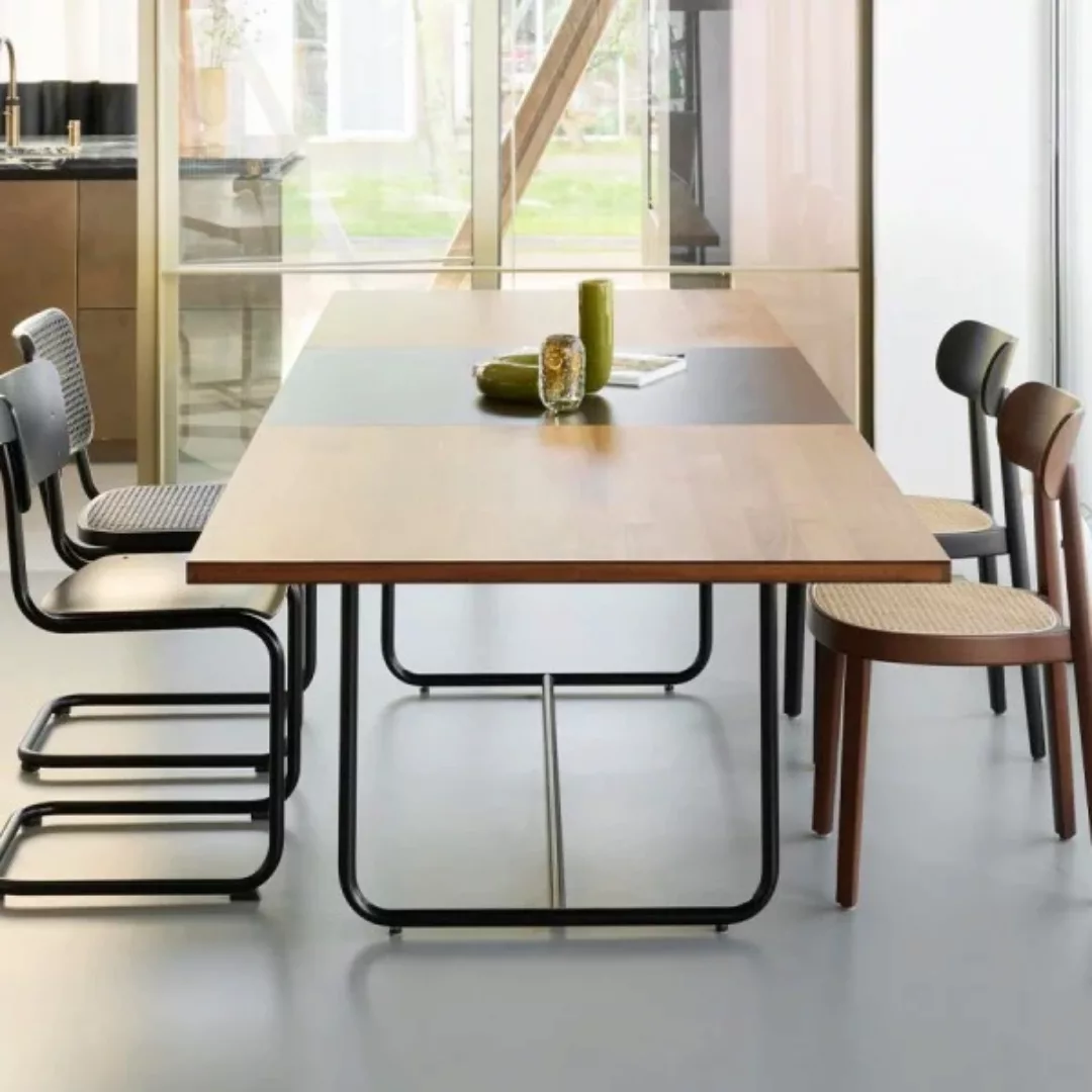 THONET Allrounder-Tisch S 1072 ausziehbar | Nussbaum geölt | Gestell schwar günstig online kaufen