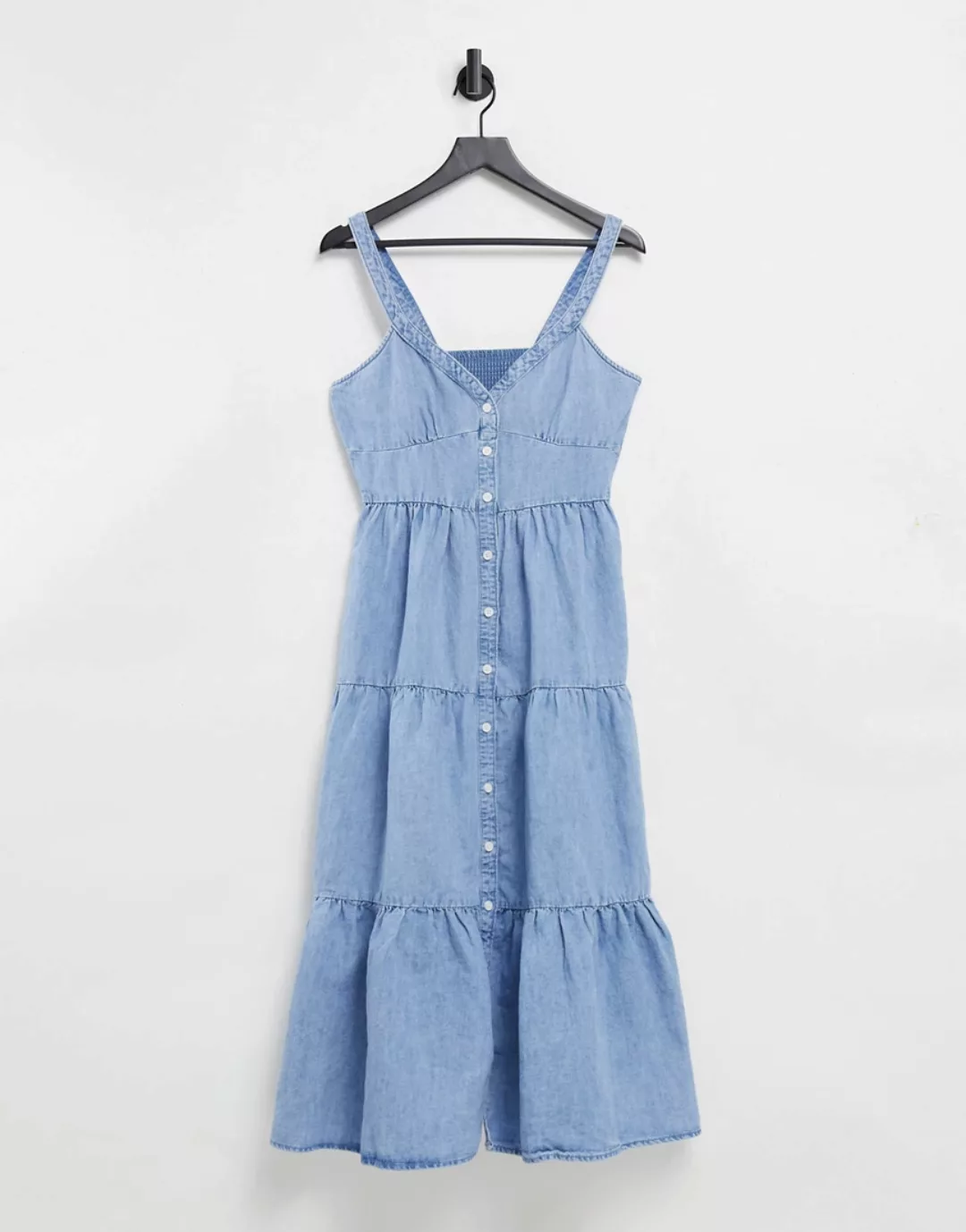 Levi's – Abgestuftes Maxi-Jeanskleid in Blau günstig online kaufen