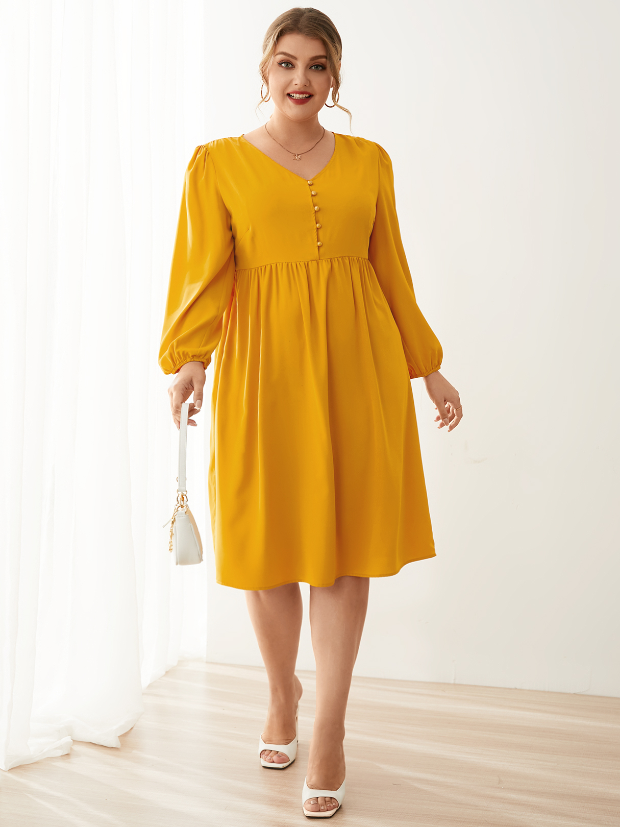 YOINS Plus Größe V-Ausschnitt Knopfdesign lange Ärmel Kleid günstig online kaufen