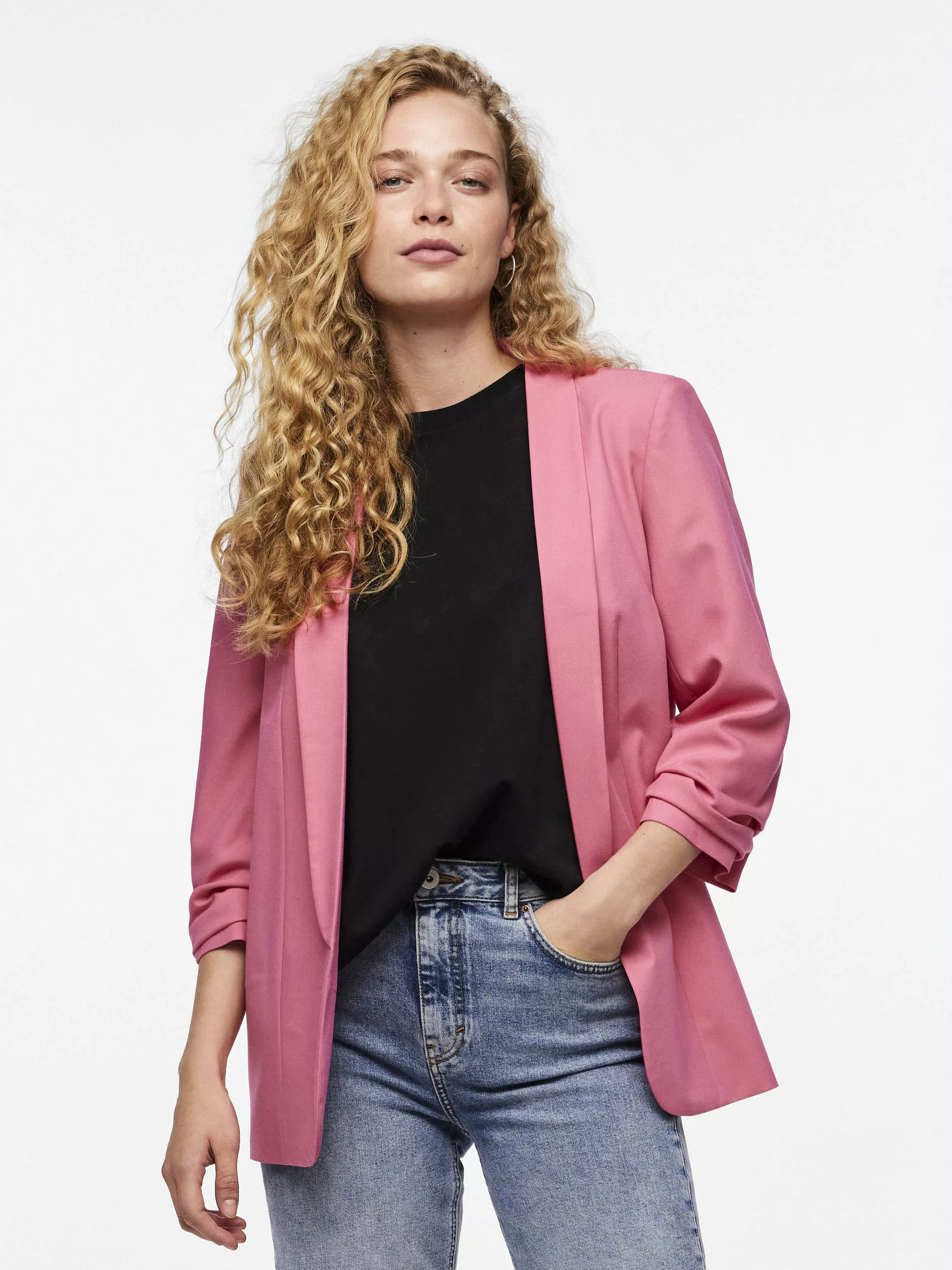 pieces Blusenblazer "PCBOSELLA 3/4 BLAZER NOOS", mit Faltendetail am Ärmel günstig online kaufen