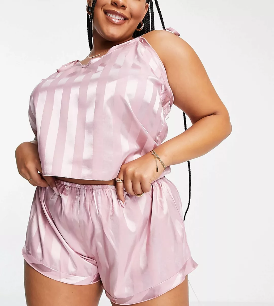 Missguided Plus – Pyjama-Set mit Camisole-Oberteil und Shorts in rosa Satin günstig online kaufen