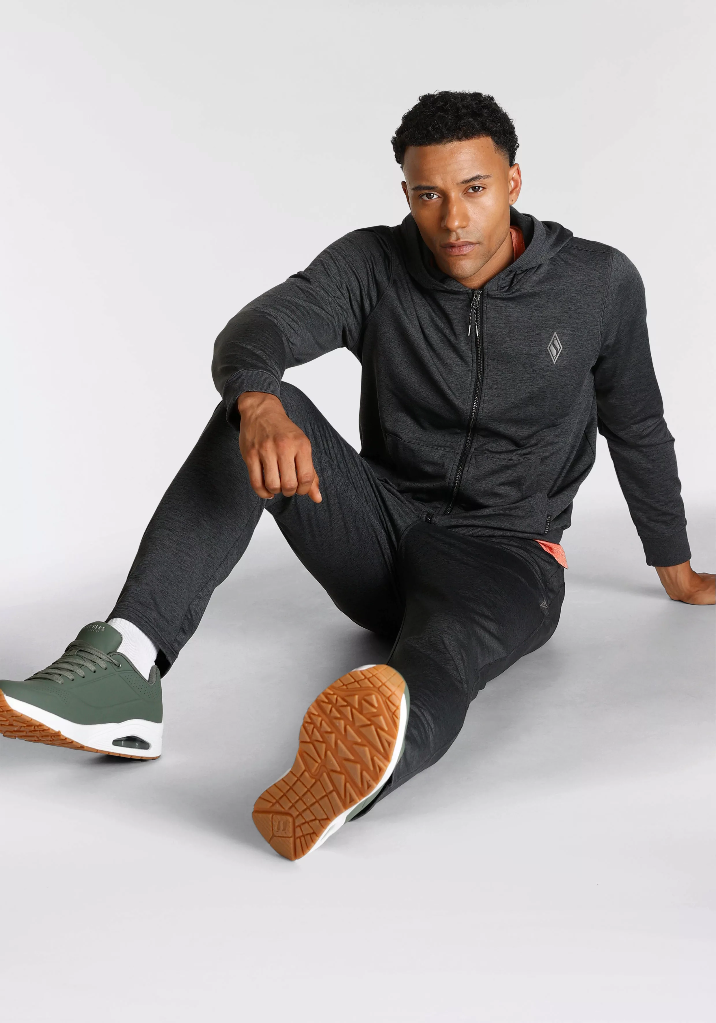 Skechers Jogginghose günstig online kaufen