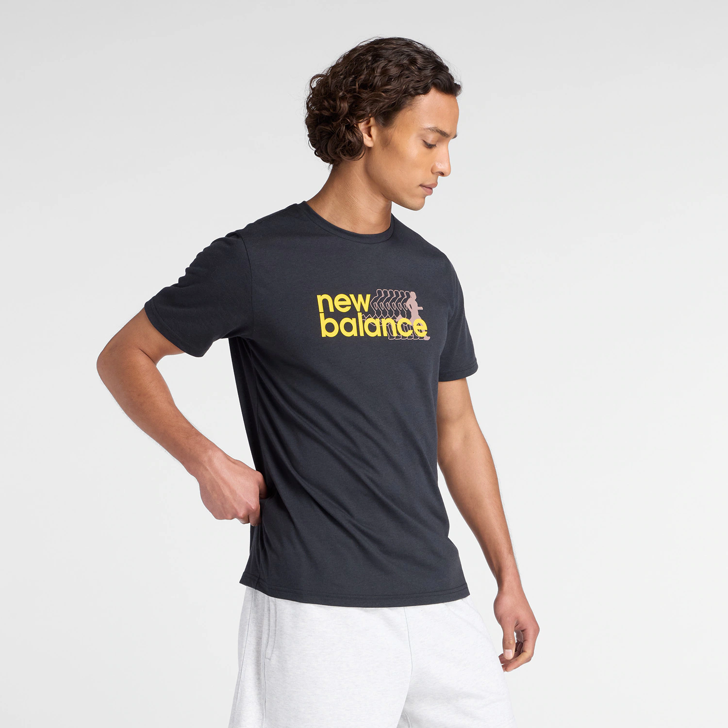 New Balance Trainingsshirt "Heathertech Graphic T-Shirt 2 BLACK" günstig online kaufen