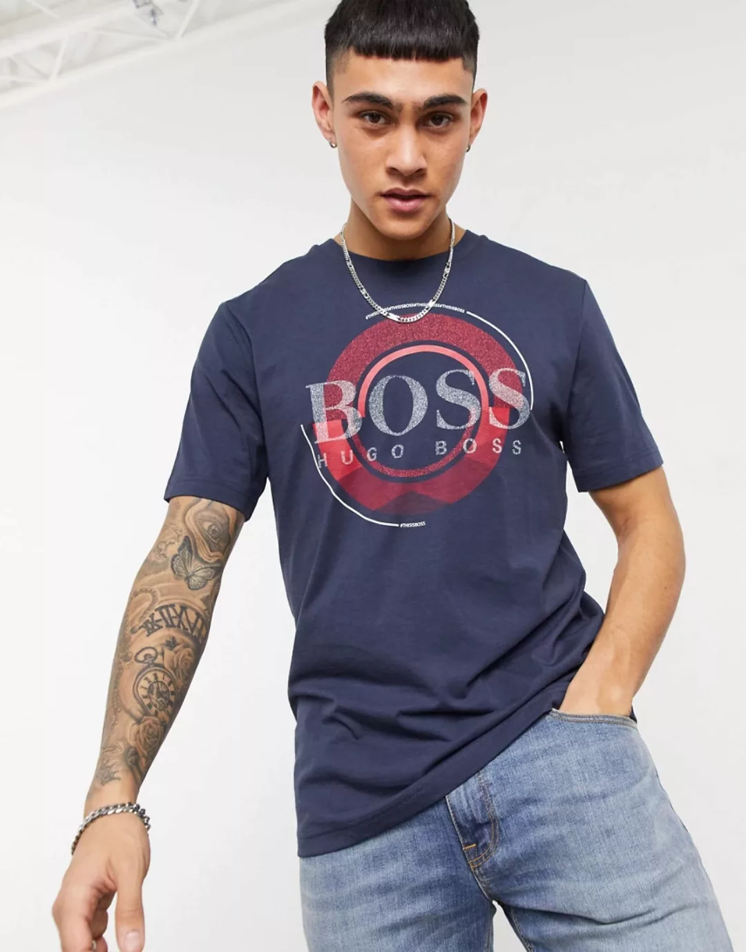 BOSS – Athleisure Teeonic – T-Shirt in Marineblau günstig online kaufen