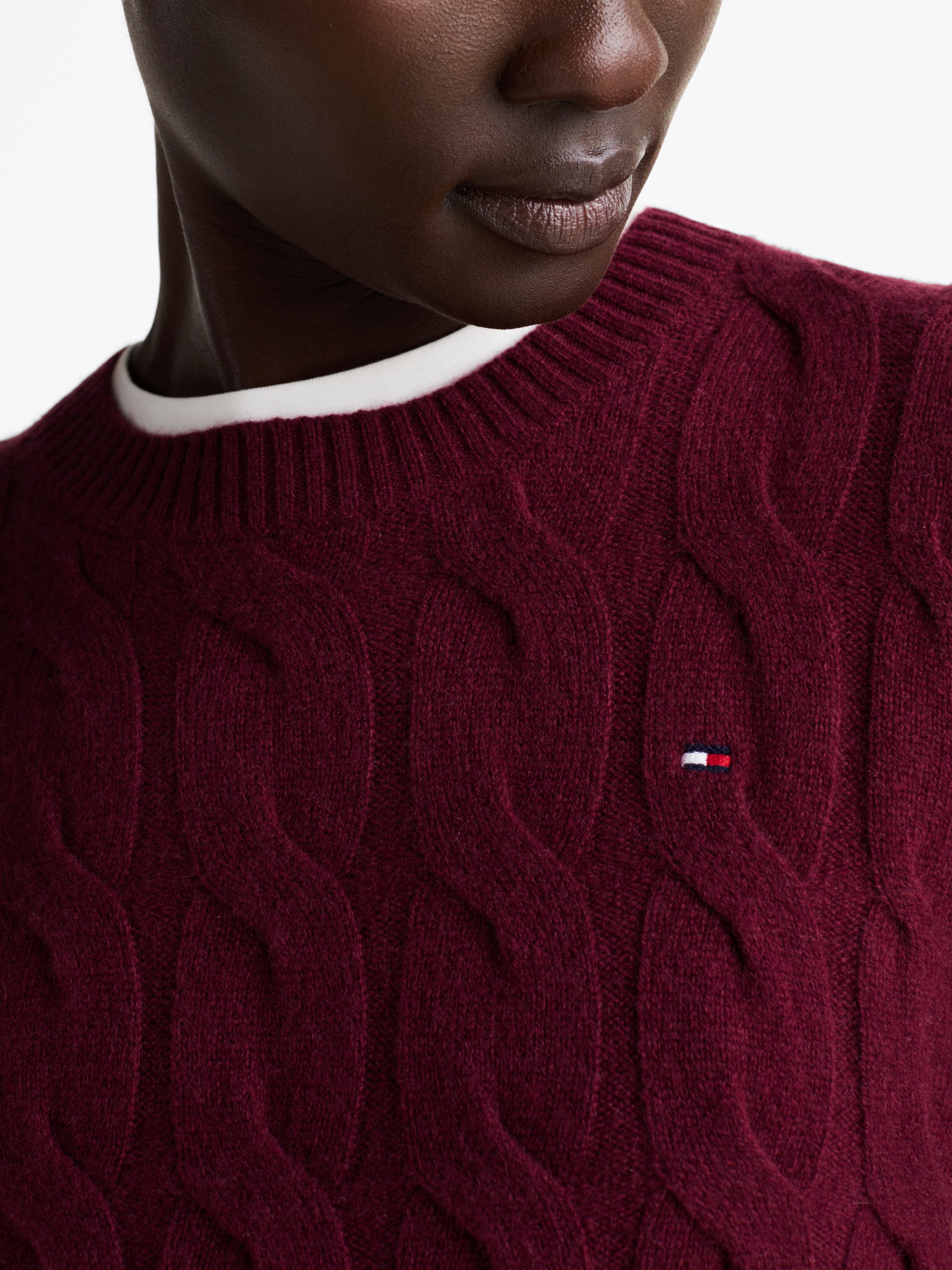 Tommy Hilfiger Strickpullover SOFT WOOL CABLE C-NK mit Zopfmuster, Rundhals günstig online kaufen