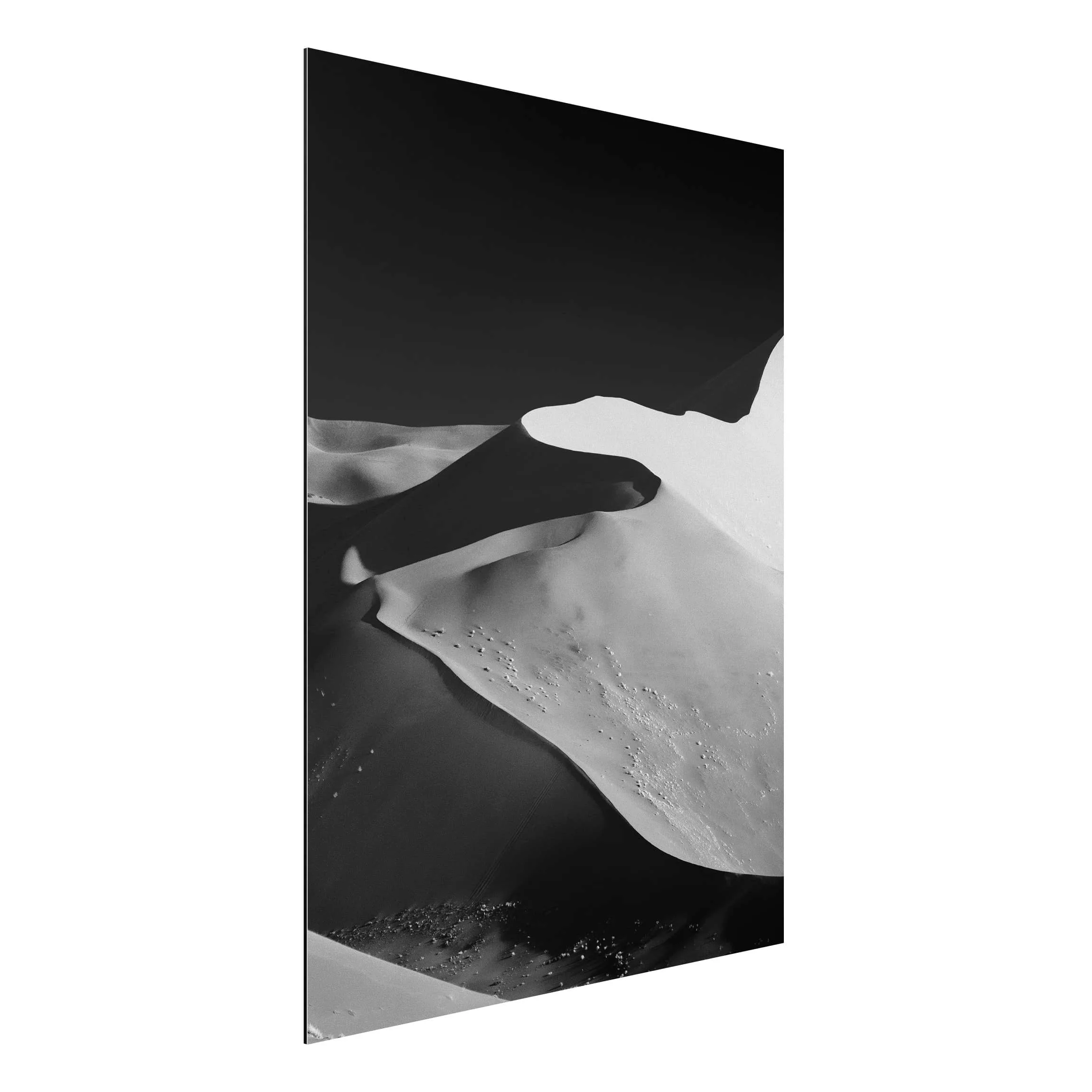 Alu-Dibond Bild Schwarz-Weiß - Hochformat 3:4 Wüste - Abstrakte Dünen günstig online kaufen