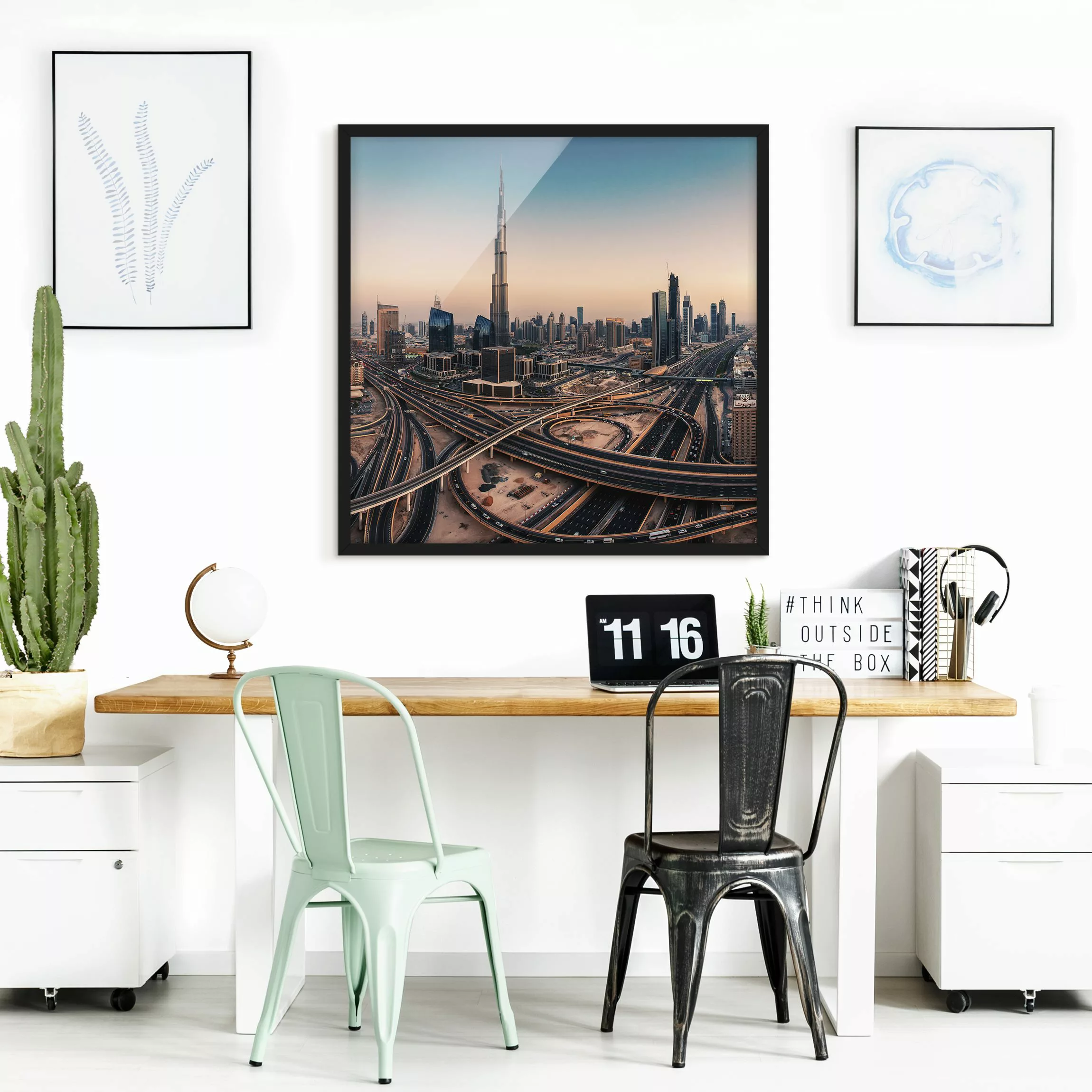 Bild mit Rahmen Architektur & Skyline - Quadrat Abendstimmung in Dubai günstig online kaufen