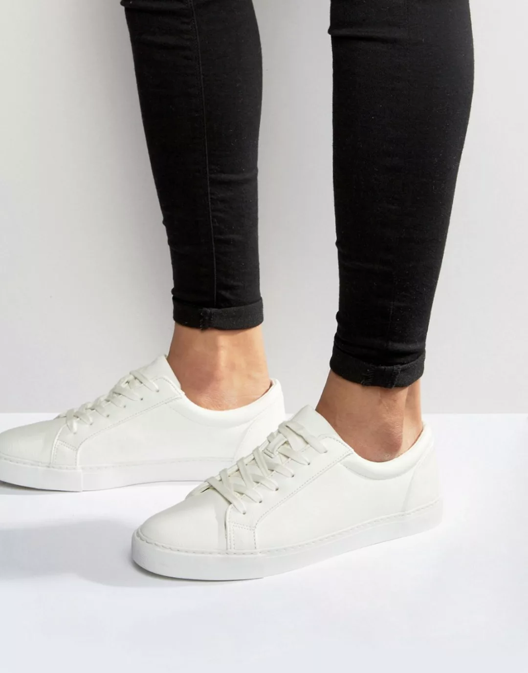 ASOS DESIGN – Weiße Sneaker günstig online kaufen