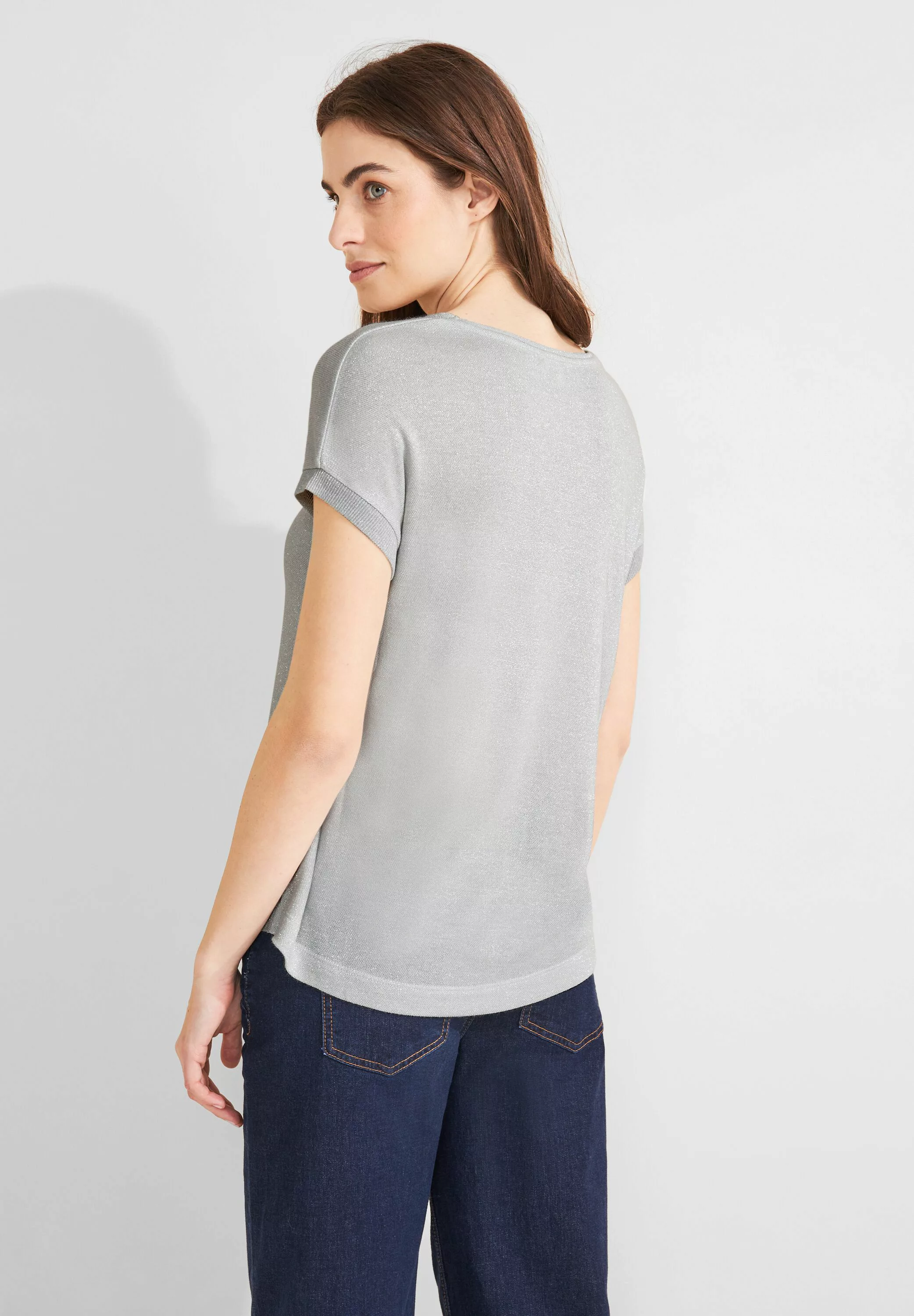 STREET ONE Stricktop LTD QR V-Neck shiny Shirt mit tiefem Rundhalsausschnit günstig online kaufen