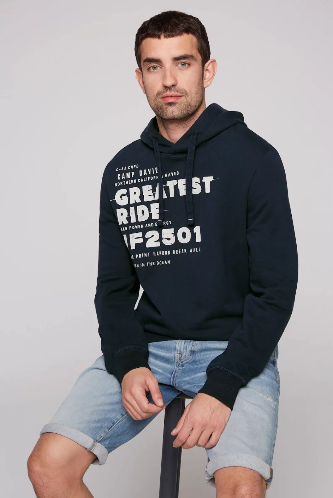 CAMP DAVID Kapuzensweatshirt, mit kontrastreichem Print günstig online kaufen