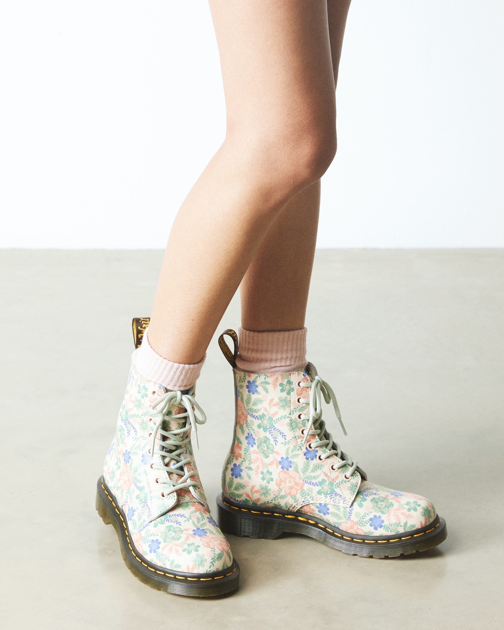 DR. MARTENS Schnürboots "1460 Pascal", Boots mit Blumenprint günstig online kaufen