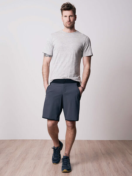 Econyl® Ultra Light Shorts Grau günstig online kaufen