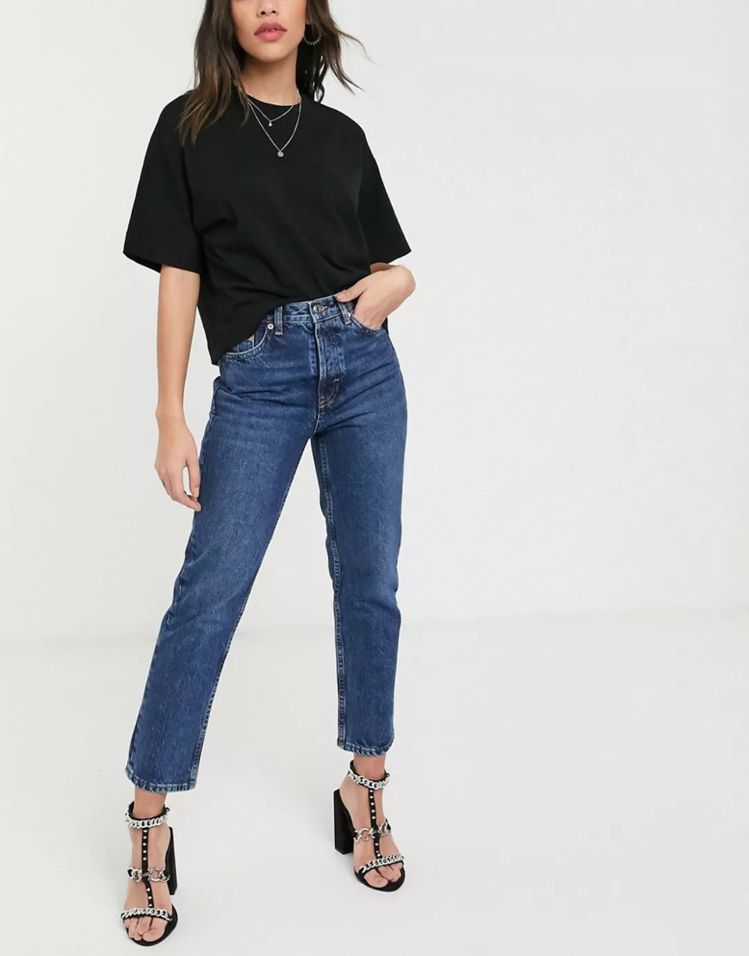Topshop – Editor – Gerade geschnittene Jeans in mittlerer Waschung-Blau günstig online kaufen