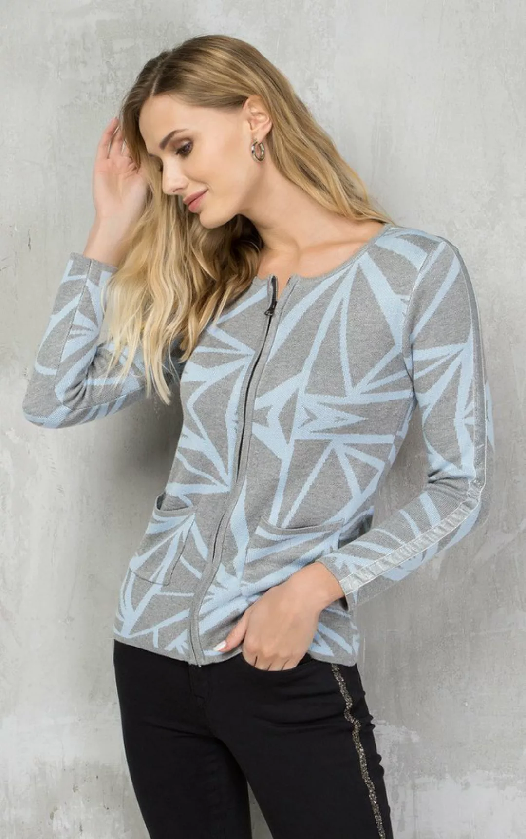 Passioni Cardigan mit blauem und grauem geometrischem Muster günstig online kaufen