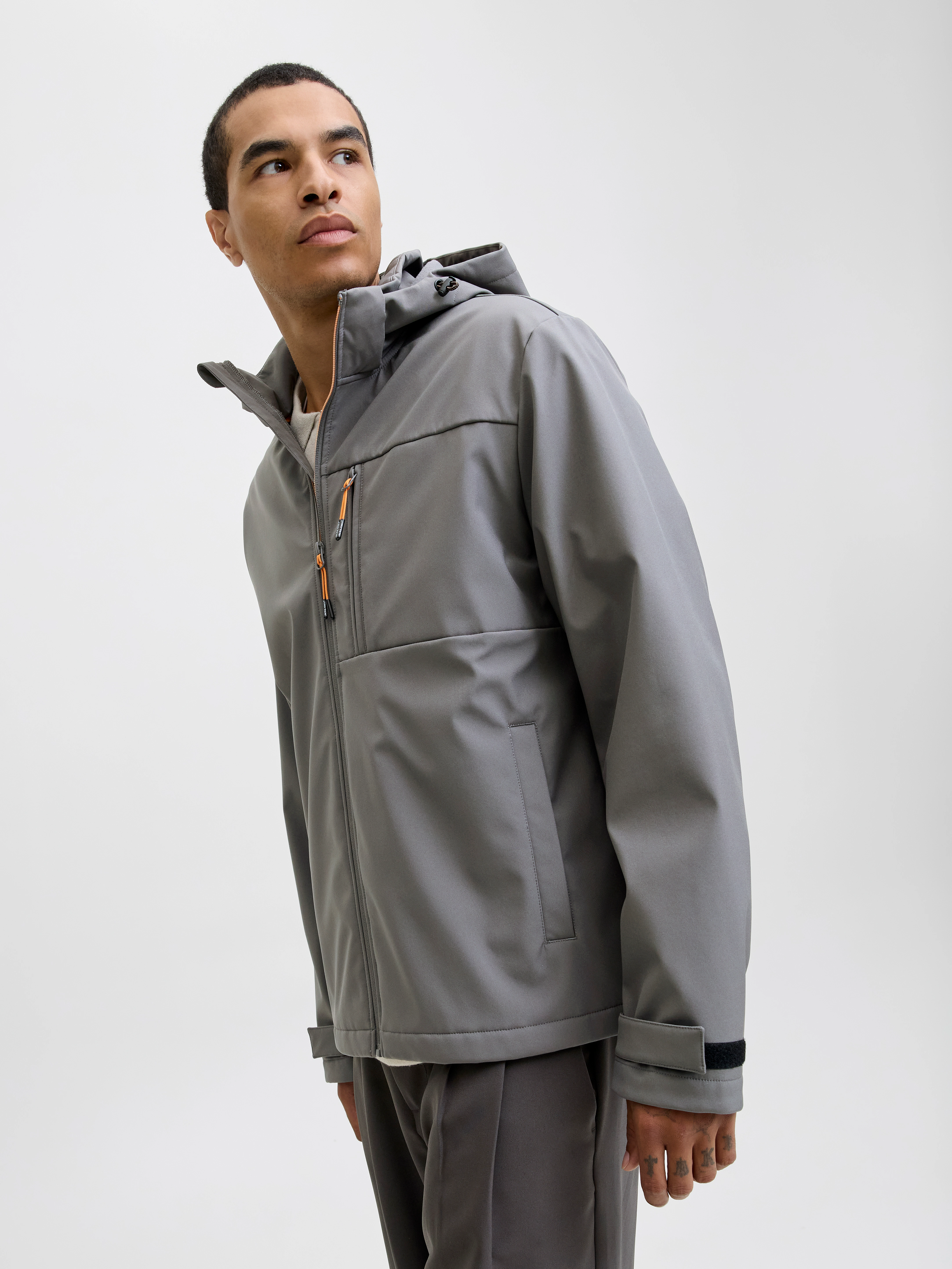 Jack & Jones Softshelljacke "JJTHATCHER SOFTSHELL HOOD", mit Kapuze günstig online kaufen