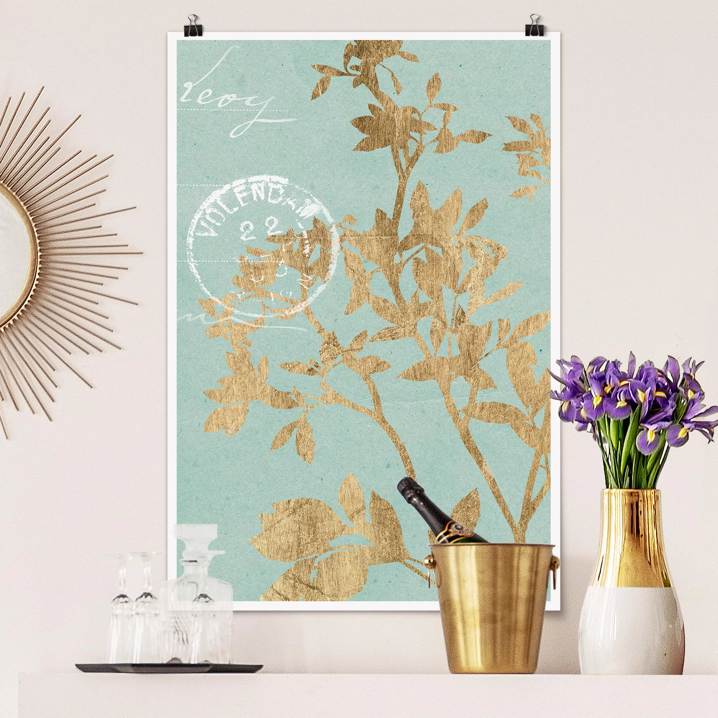Poster Blumen - Hochformat Goldene Blätter auf Turquoise II günstig online kaufen