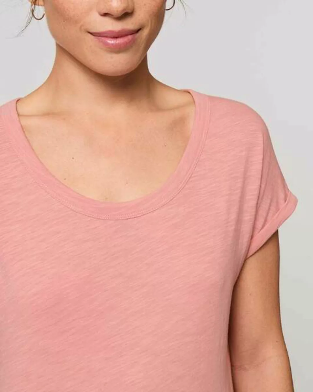 Leichtes Damen T-shirt In Slub Optik Mit Gerollten Ärmeln günstig online kaufen
