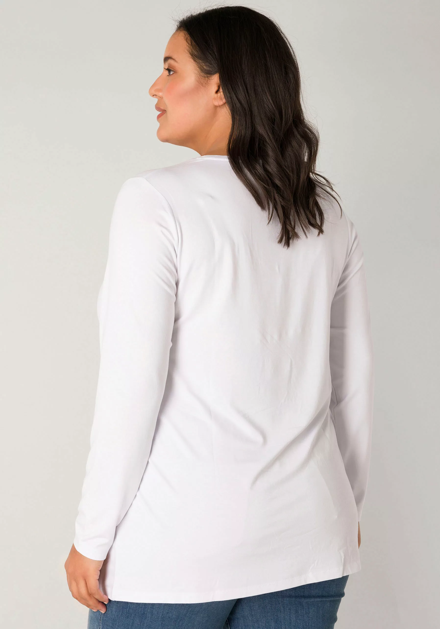 Base Level Curvy Langarmshirt mit V-Ausschnitt günstig online kaufen