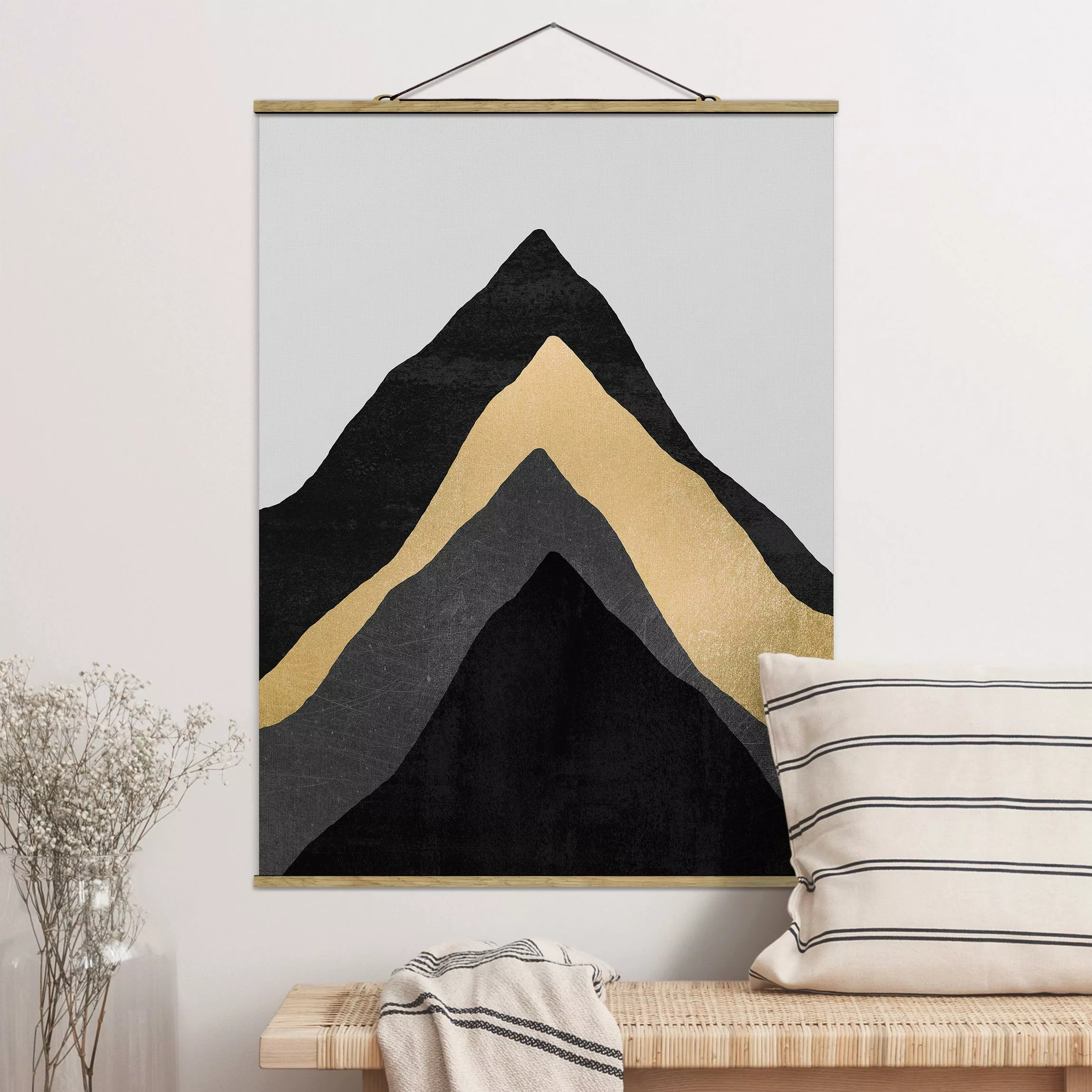 Stoffbild Abstrakt mit Posterleisten - Hochformat Goldener Berg Schwarz Wei günstig online kaufen