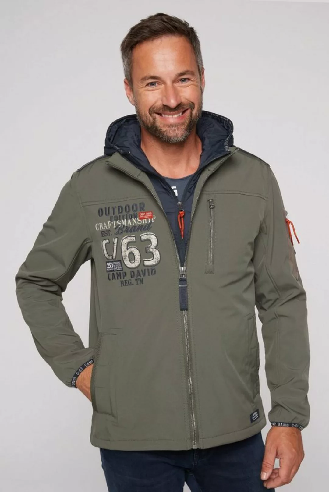 CAMP DAVID Softshelljacke mit Logo-Applikationen vorne und hinten günstig online kaufen