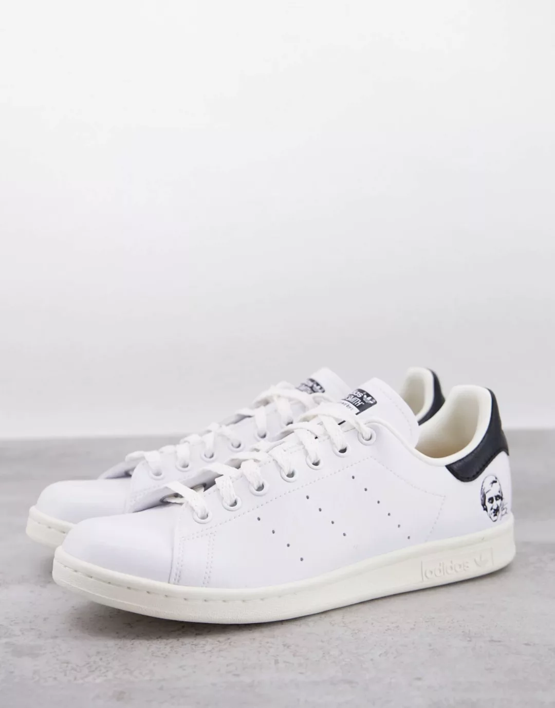 adidas Originals – Sustainable Stan Smith – Sneaker in gebrochenem Weiß günstig online kaufen