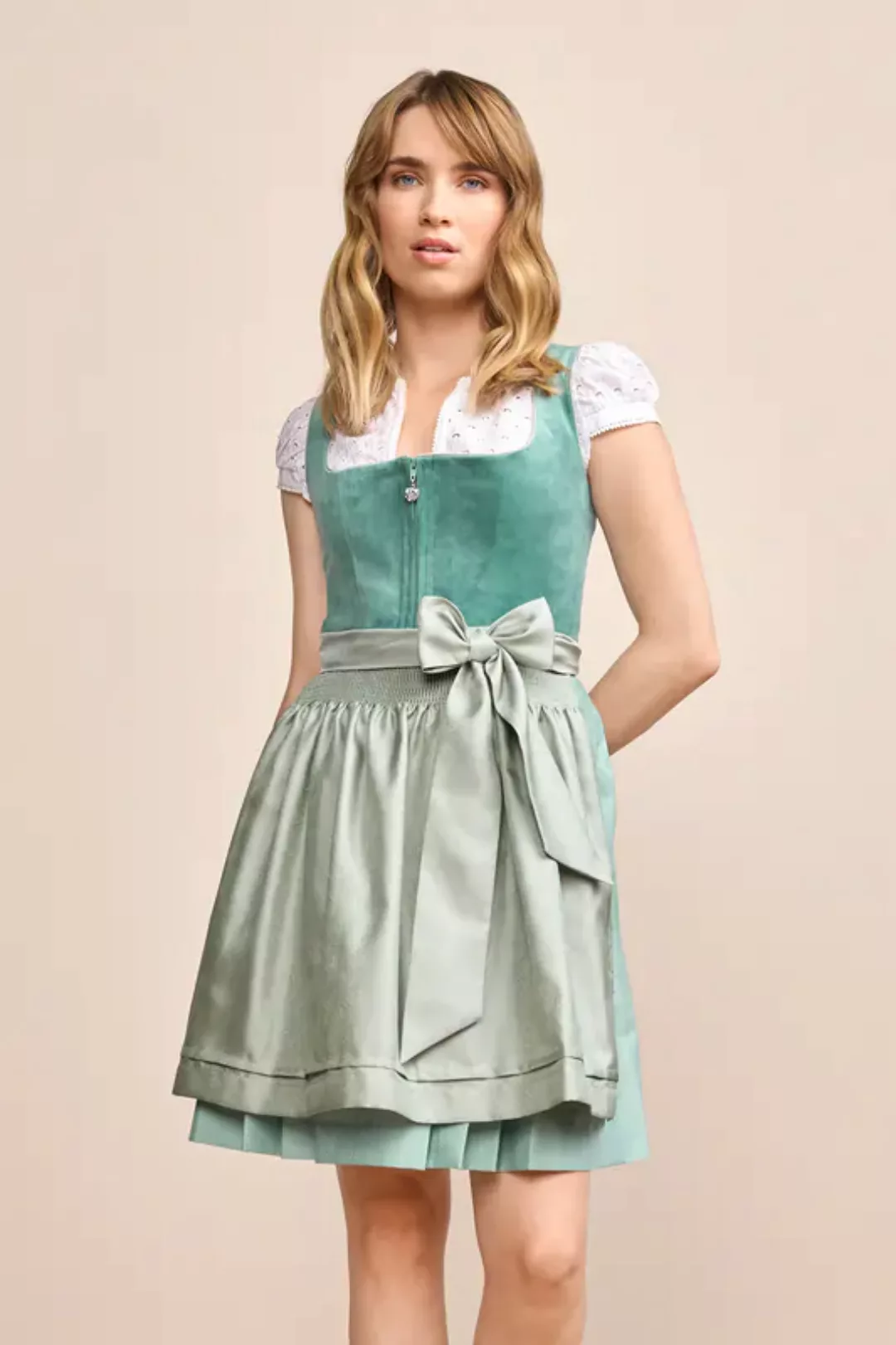 Dirndl Delea (50cm) günstig online kaufen