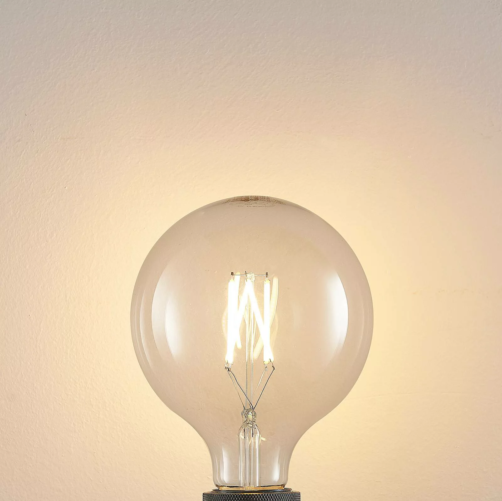 LED-Filament E27 8W 2.700K G125 Globe klar 3er-Set günstig online kaufen