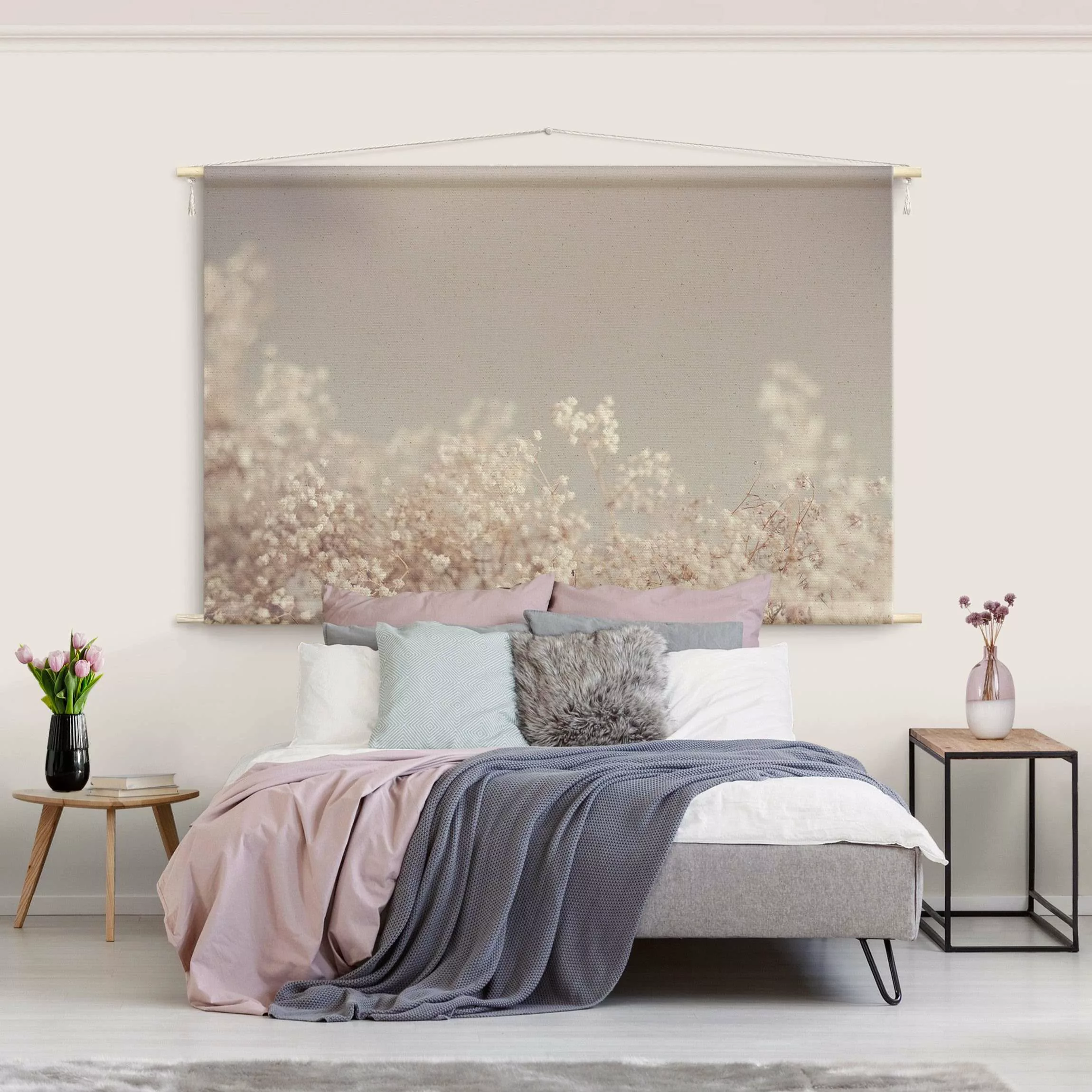 Wandteppich Sanfter Blütentraum günstig online kaufen