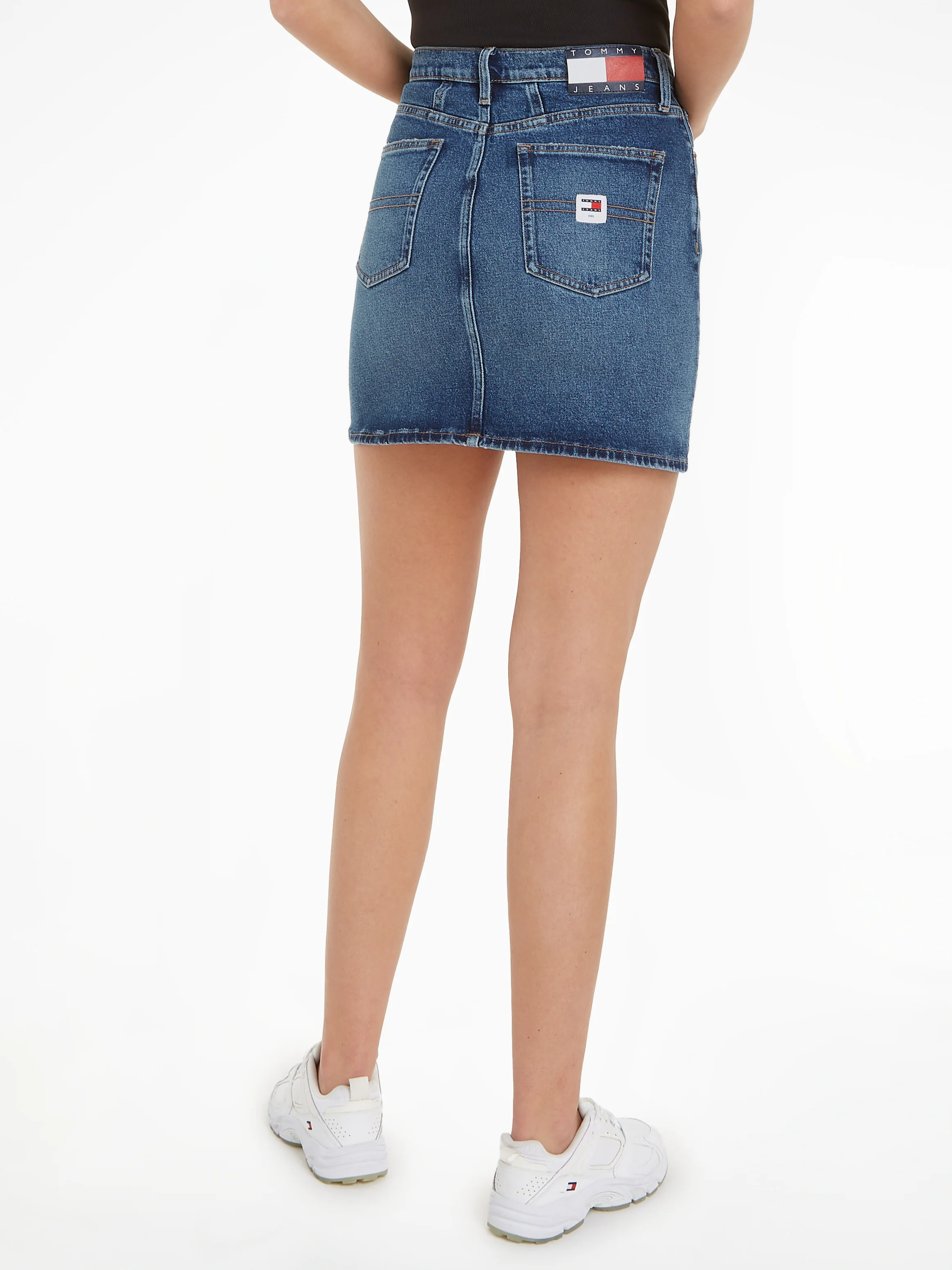 Tommy Jeans Jeansrock "MOM UH SKIRT AH6158", Webrock mit Logopatch günstig online kaufen