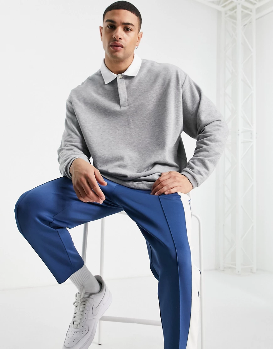 ASOS DESIGN – Rugby-Sweatshirt in Kalkgrau mit Oversize-Schnitt und Polokra günstig online kaufen