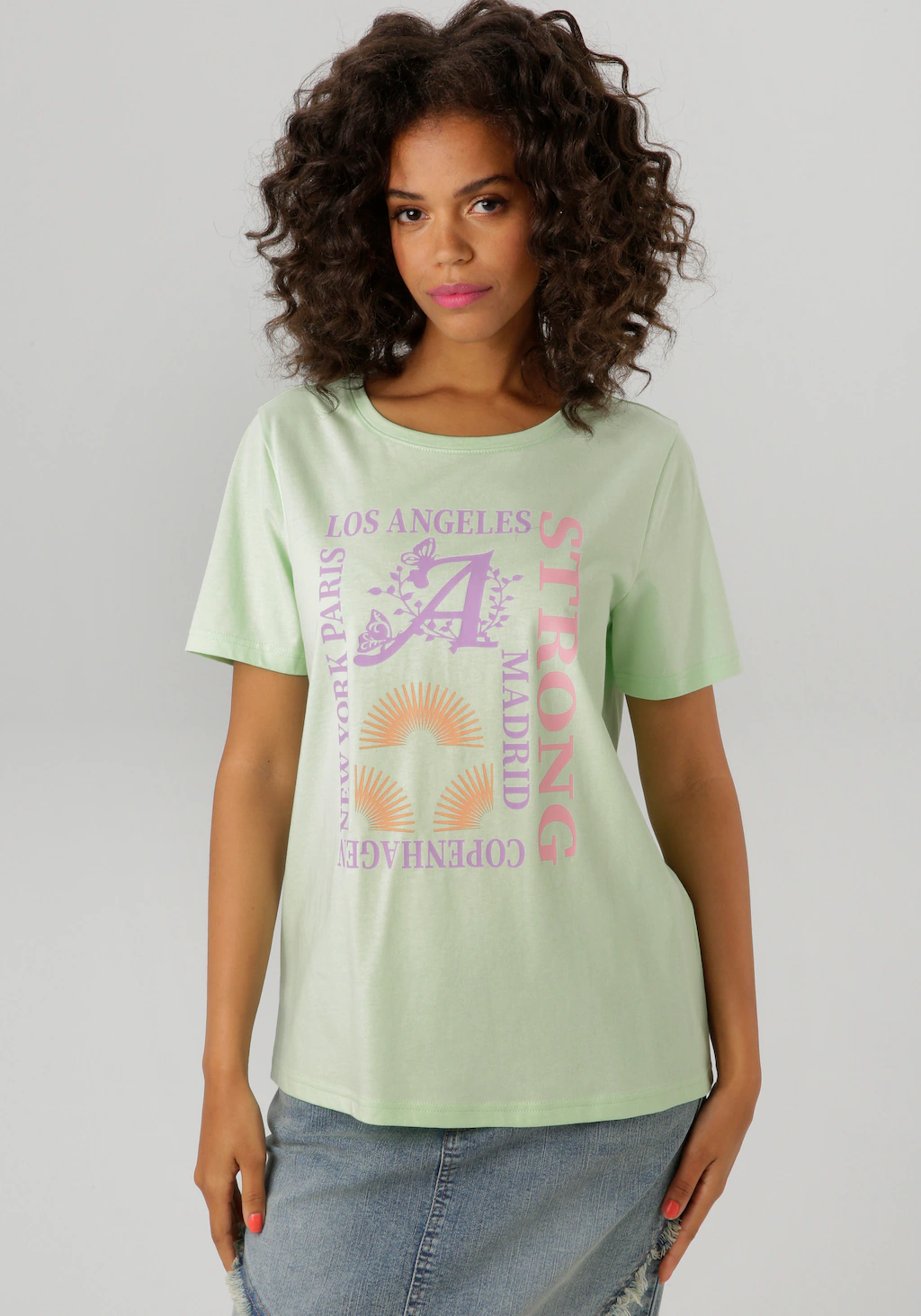 Aniston CASUAL T-Shirt, mit farbharmonischen Frontprint aus Foliendruck günstig online kaufen