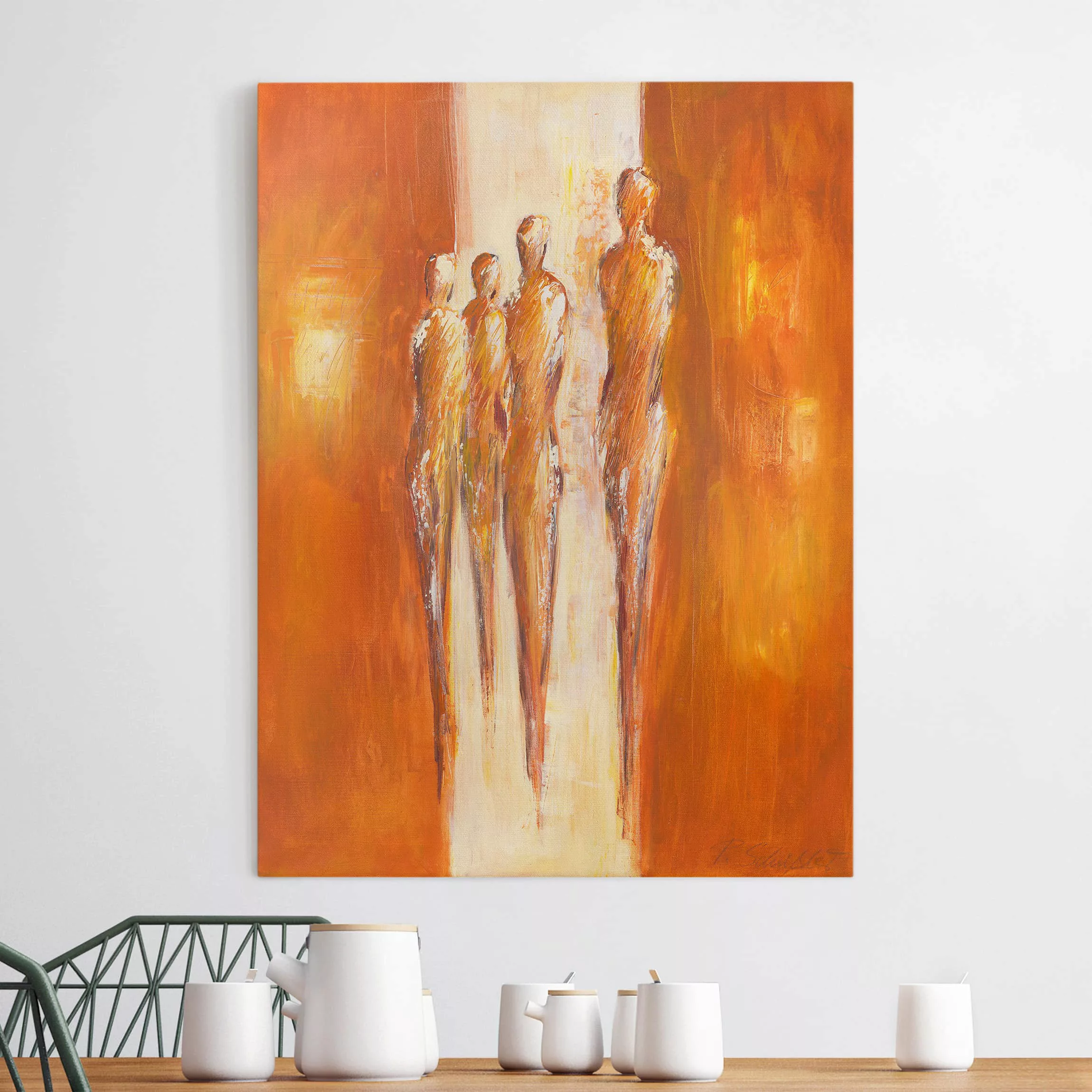 Leinwandbild - Hochformat Petra Schüßler - Vier Figuren in Orange 02 günstig online kaufen