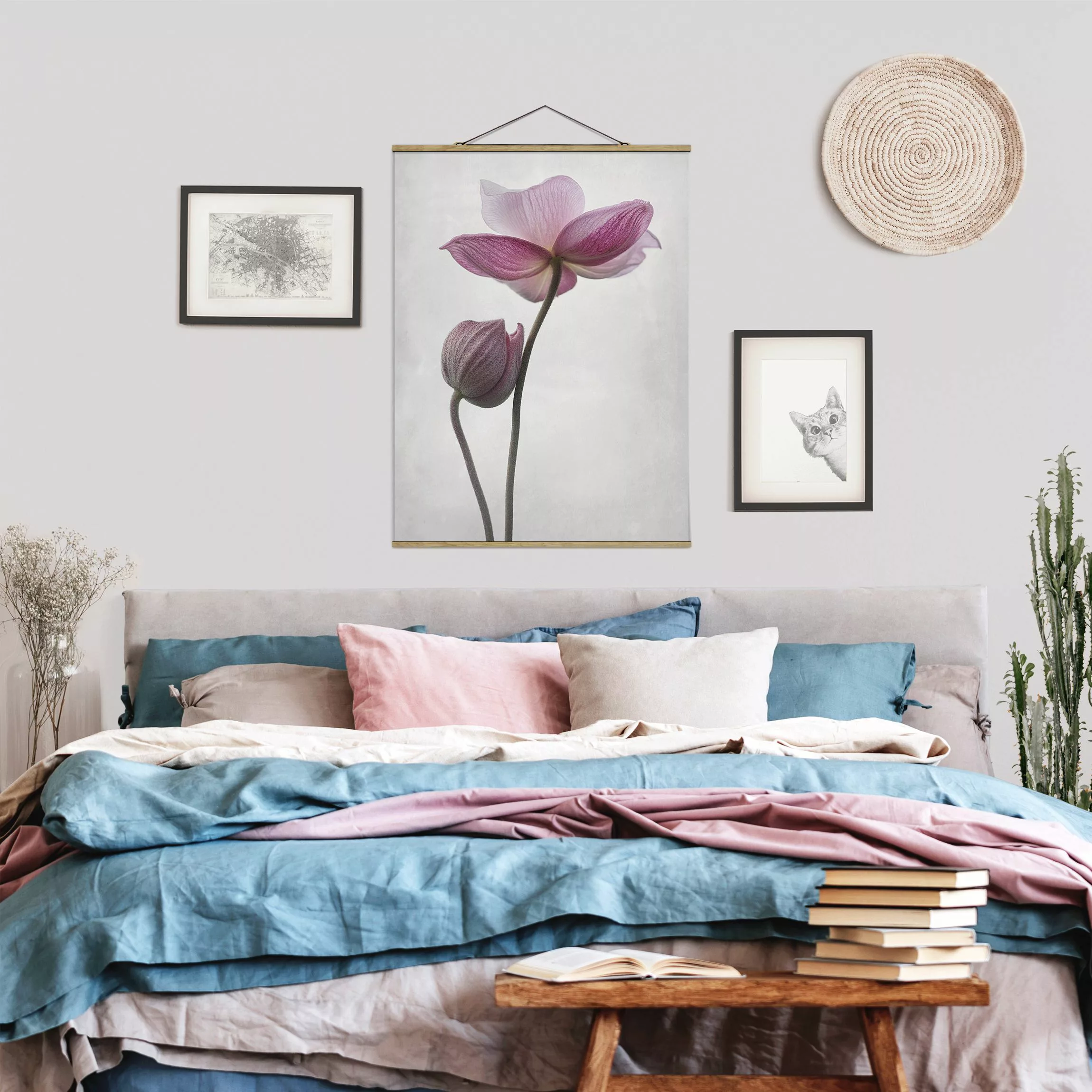 Stoffbild Blumen mit Posterleisten - Hochformat Anemonen in rosa günstig online kaufen