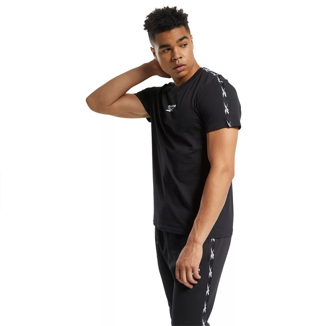 Reebok – Training – T-Shirt mit Paspelierung in Schwarz günstig online kaufen