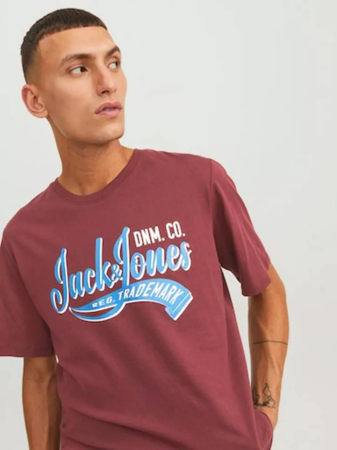 Jack & Jones Rundhalsshirt JJELOGO TEE SS O-NECK 2 COL AW23 SN günstig online kaufen