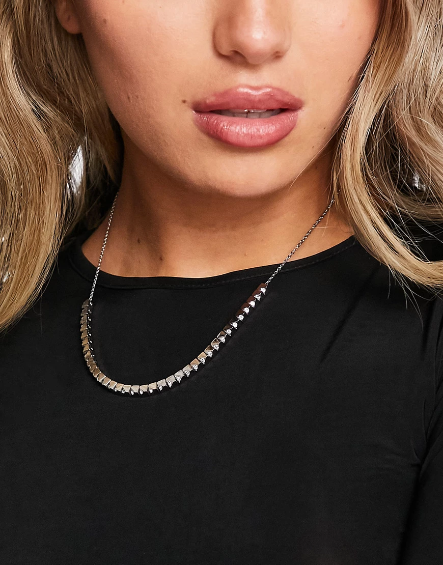 Calvin Klein – Halskette mit Swarovski-Kristallen in Silber-Optik günstig online kaufen