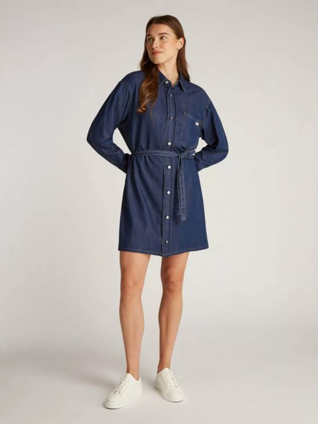 Calvin Klein Jeans Jeanskleid BELTED TENCEL DENIM SHIRT DRESS mit Logostick günstig online kaufen