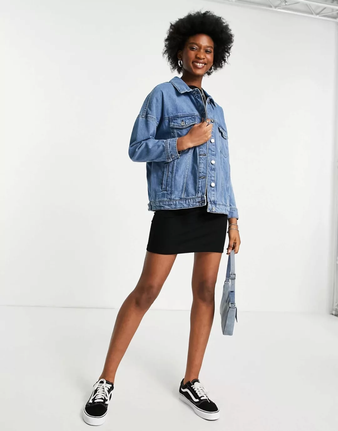 Only – Blaue Oversize-Jeansjacke günstig online kaufen