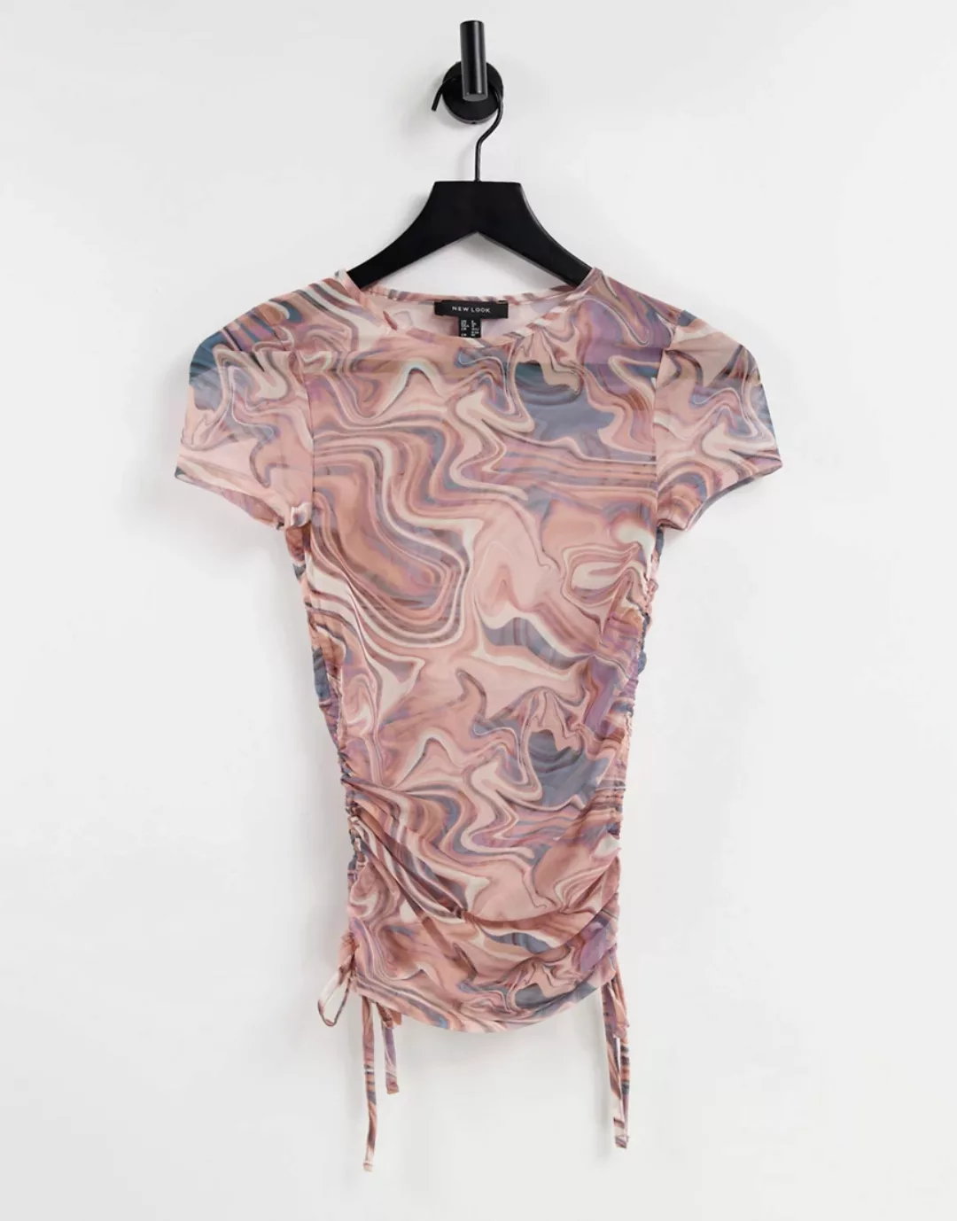 New Look – T-Shirt mit seitlicher Raffung und Marmormuster in Braun günstig online kaufen