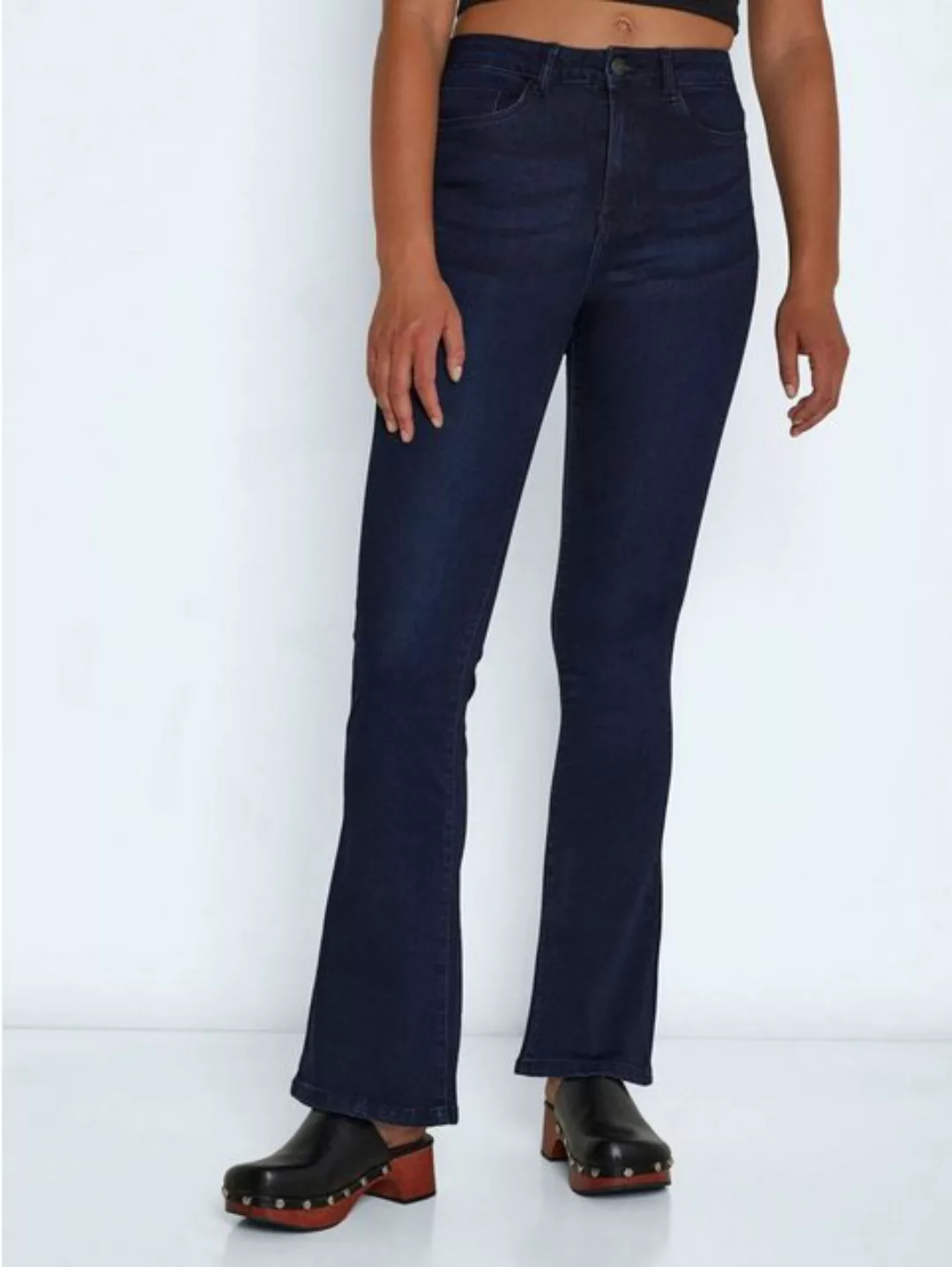 Noisy May Damen Jeans NMSALLIE HW FLARE JEANS VI241DB - Flare Fit - Blau - günstig online kaufen