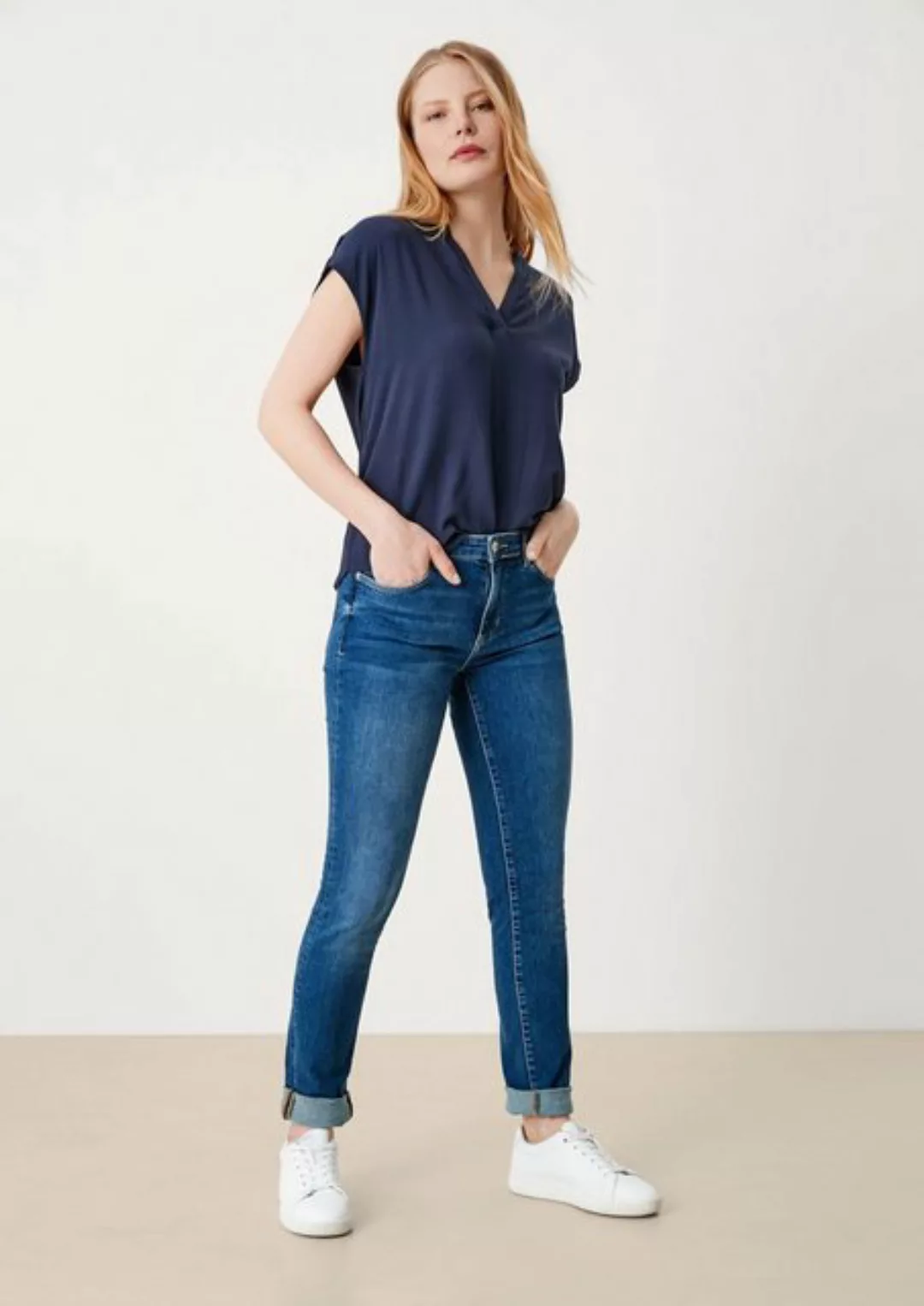 s.Oliver 5-Pocket-Jeans Jeans Betsy / Slim Fit / Mid Rise / Slim Leg Leder- günstig online kaufen