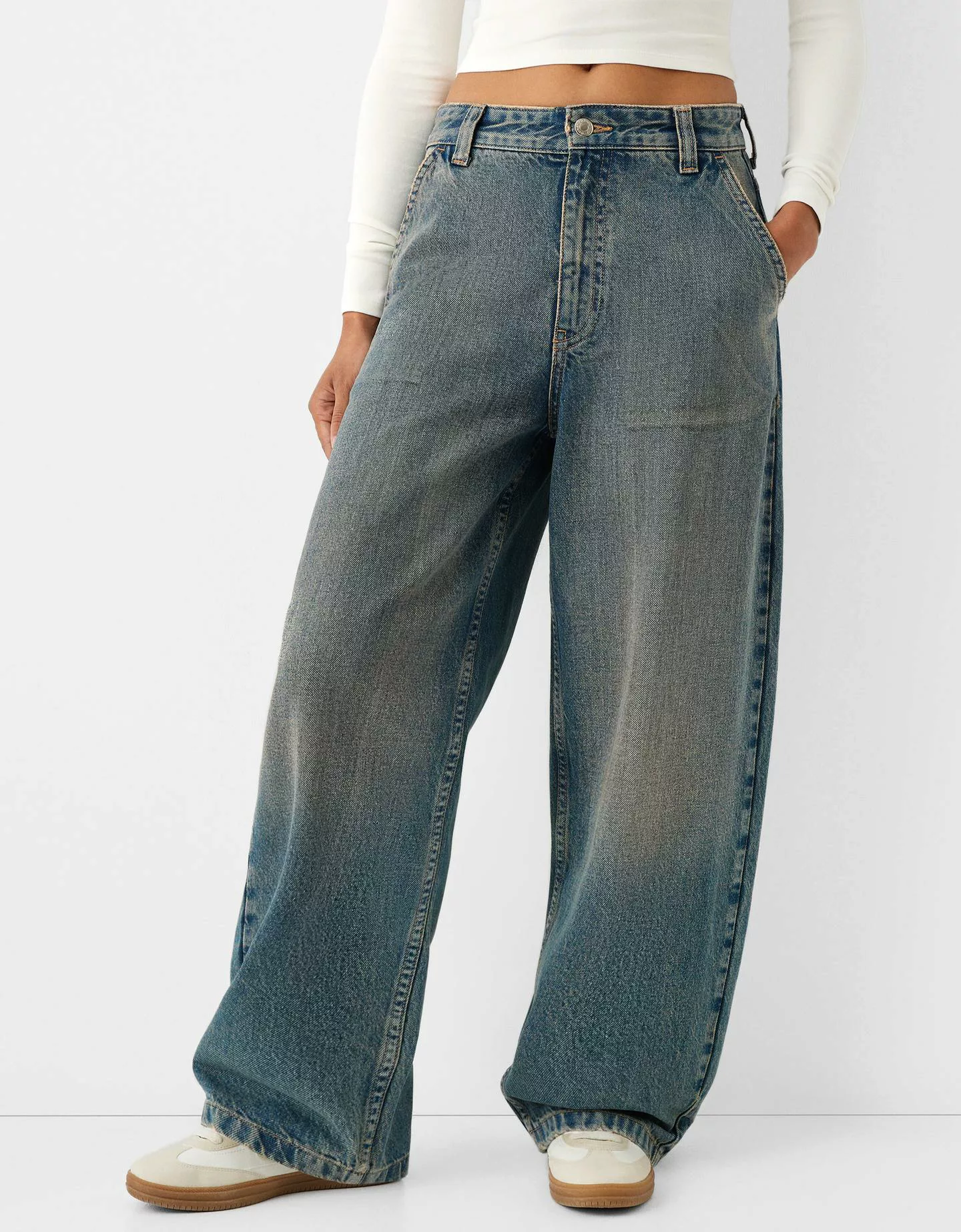 Bershka Skaterjeans Mit Weitem Bein Damen 34 Grün günstig online kaufen