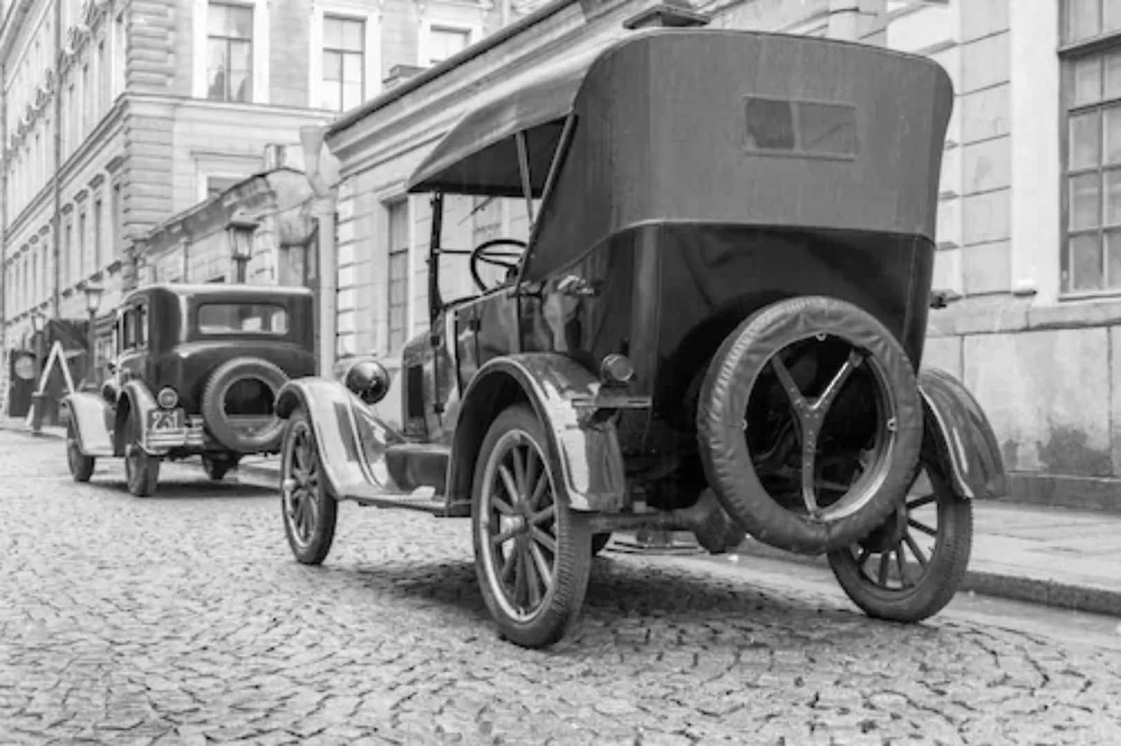 Papermoon Fototapete »VINTAGE OLDTIMER-SCHWARZ WEIßAUTO DESIGN XXL TAPETE« günstig online kaufen