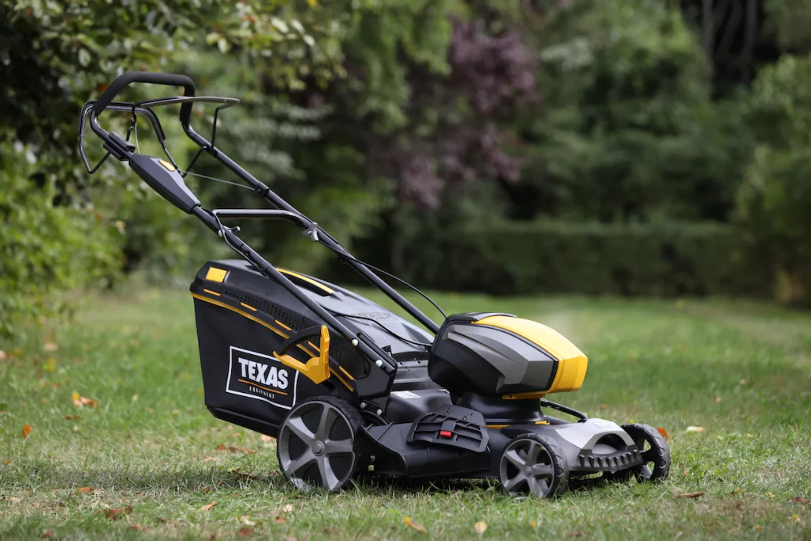 Texas Akkurasenmäher "4640TR/LI", mit 2xAkku 40V/2,5Ah und Ladegerät, mit R günstig online kaufen