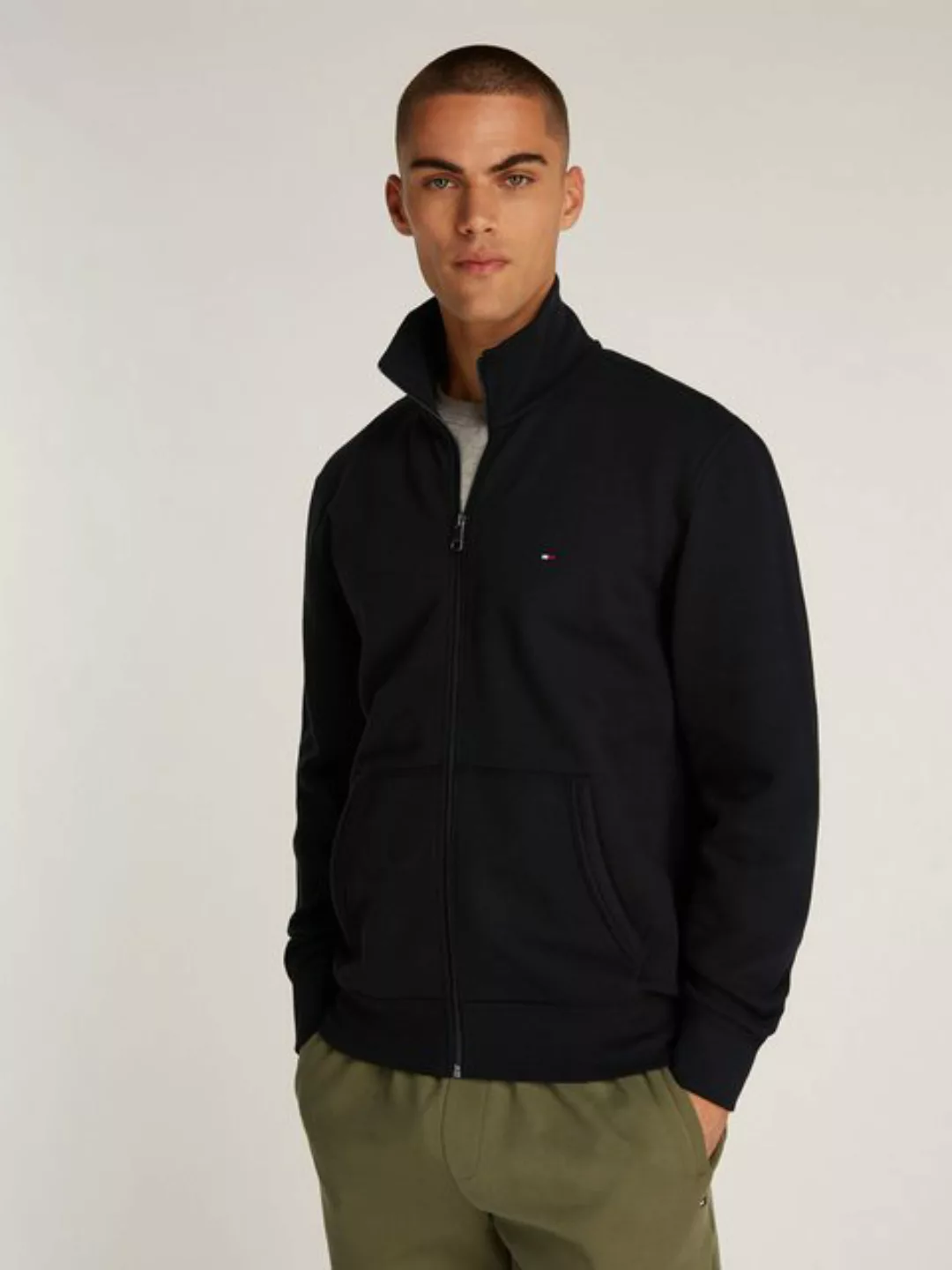 Tommy Hilfiger Sweatjacke ESSENTIAL FLEECE ZT STAND COLLAR mit Logostickere günstig online kaufen