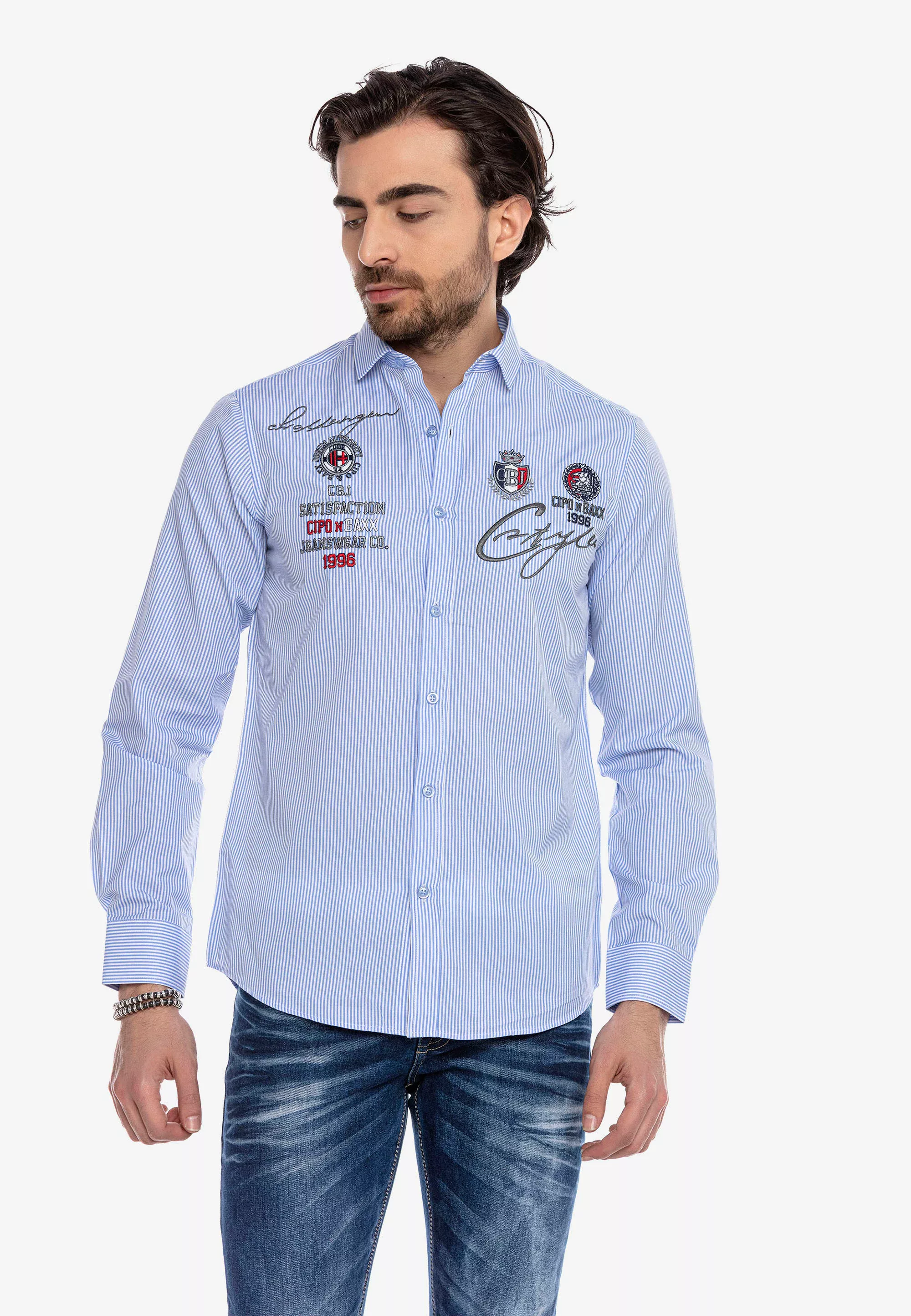 Cipo & Baxx Langarmhemd, mit trendigen Stickereien günstig online kaufen