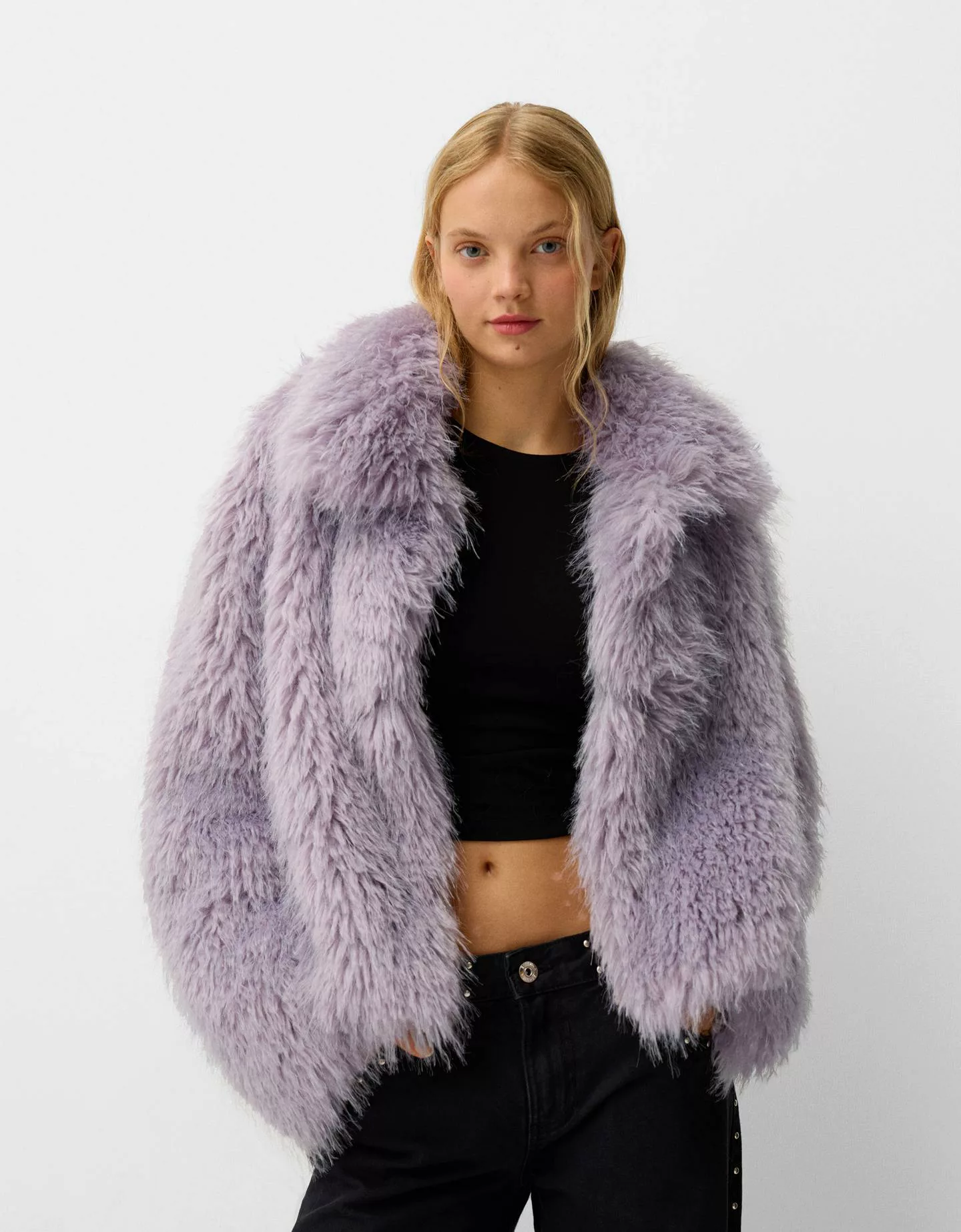 Bershka Jacke Aus Kunstfell Mit Revers Damen S Violett günstig online kaufen